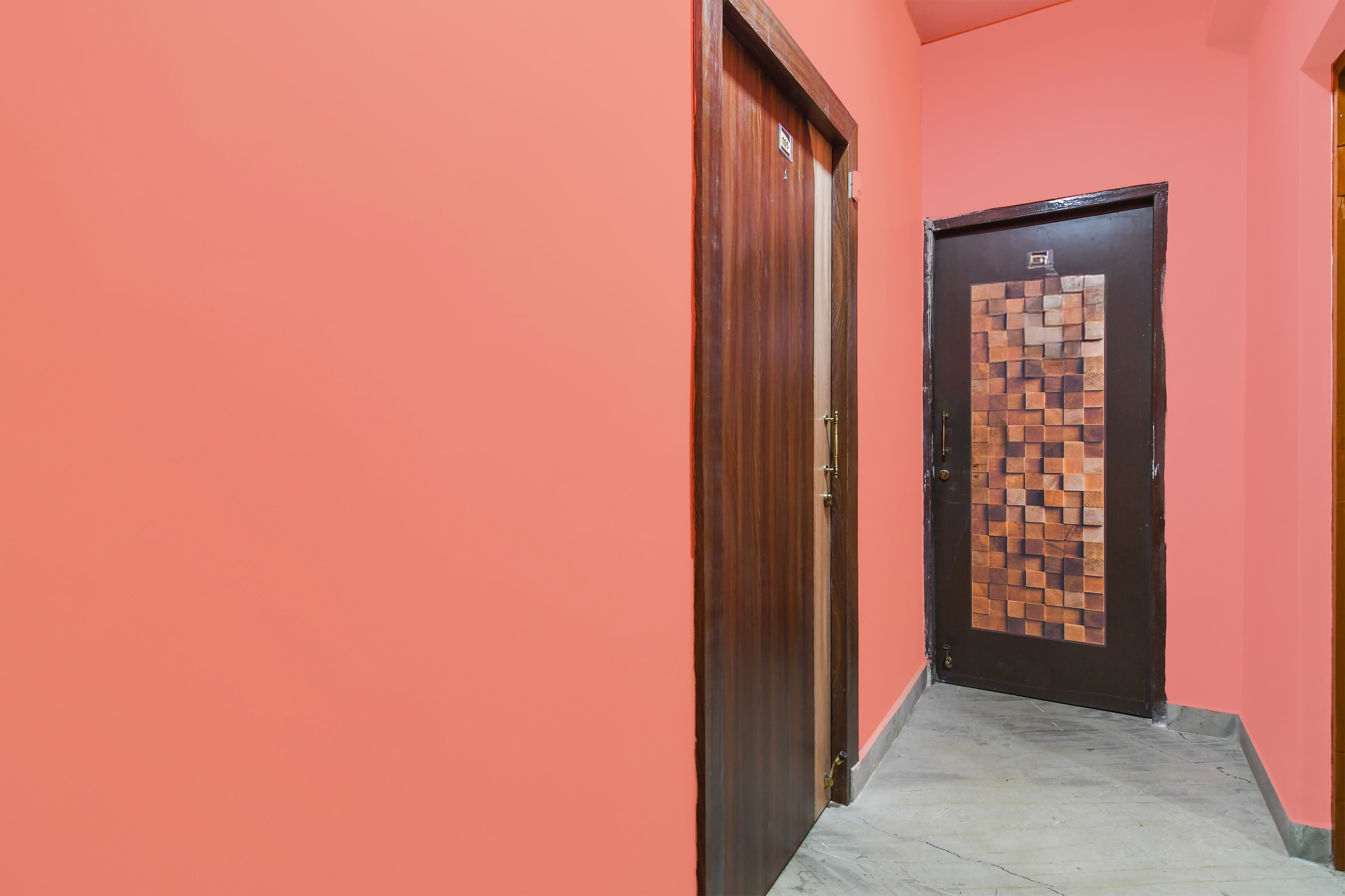 Hotel O Shalimar Railway Junction Howrah in Howrah