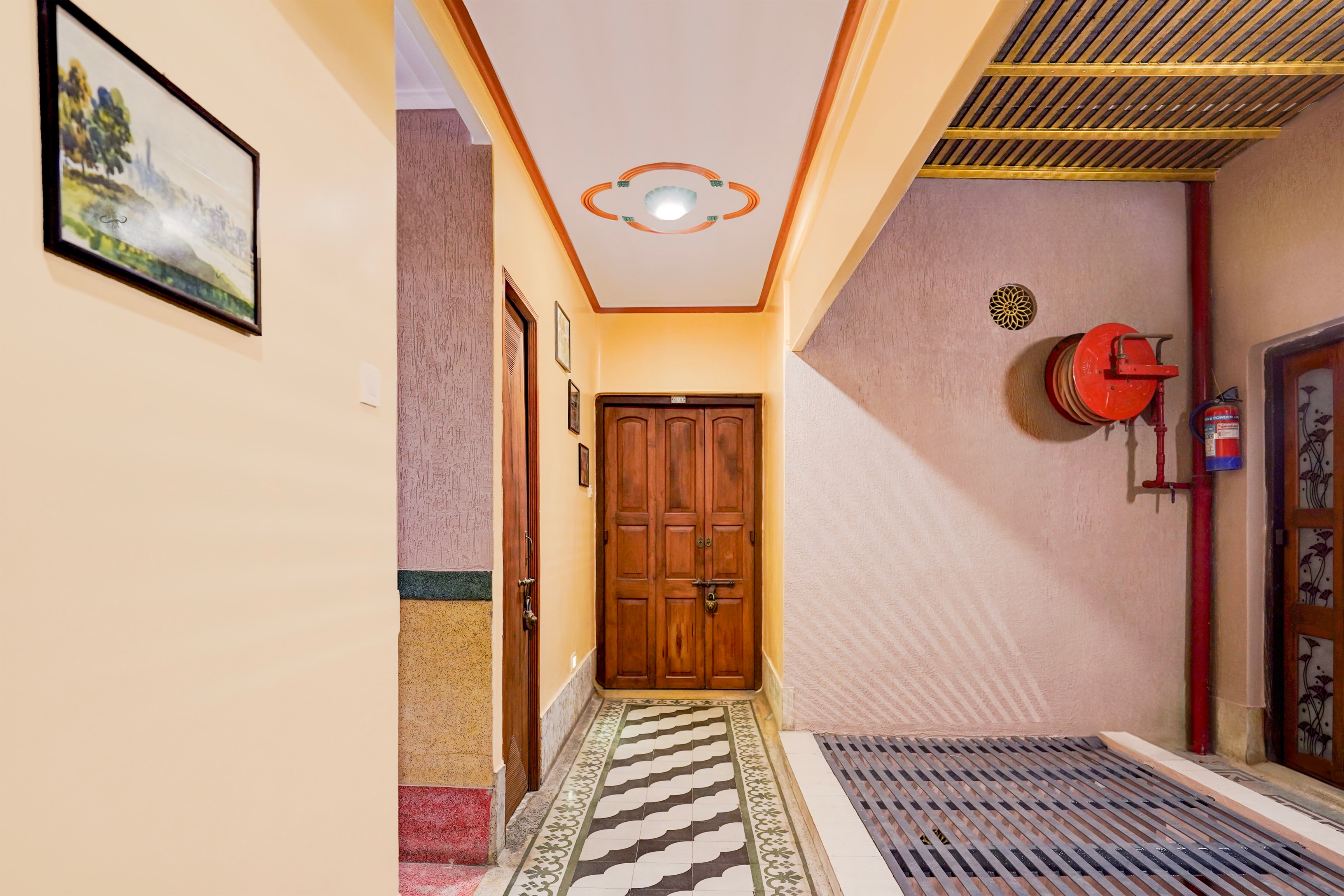 Palette Heritage Scindia Ghat in Varanasi