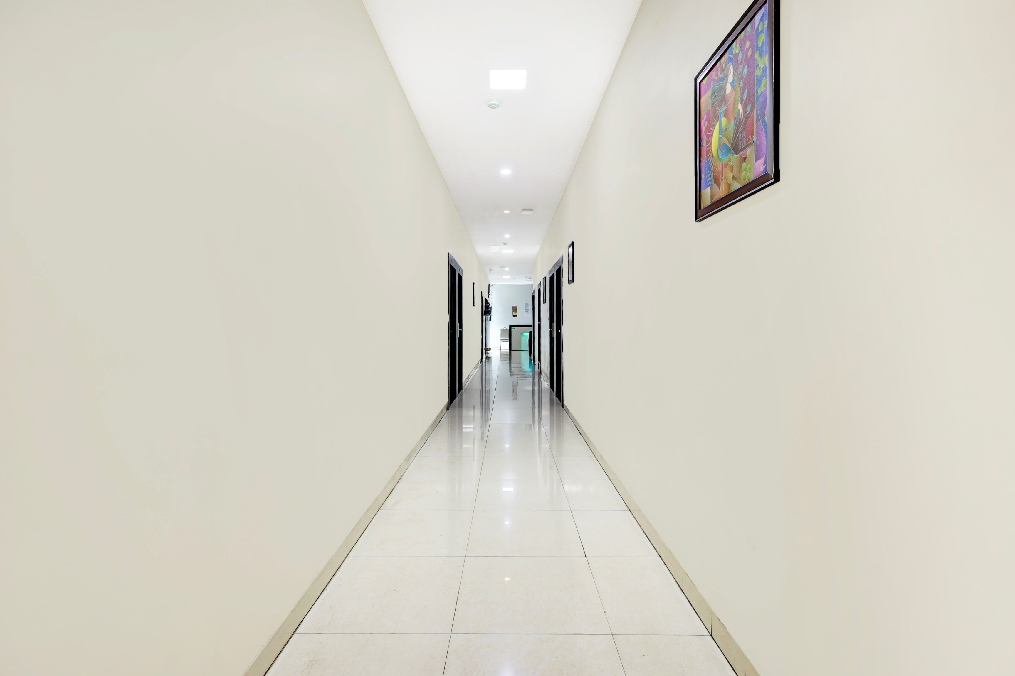 Collection O Dabagardens Near RK Beach in Visakhapatnam