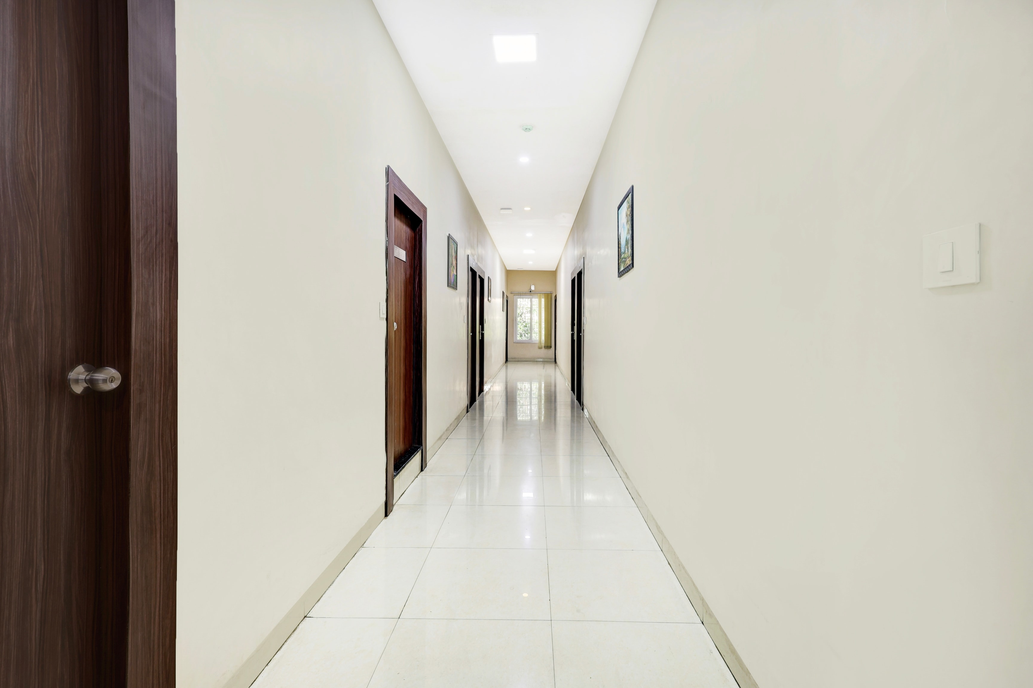 Collection O Dabagardens Near RK Beach in Visakhapatnam