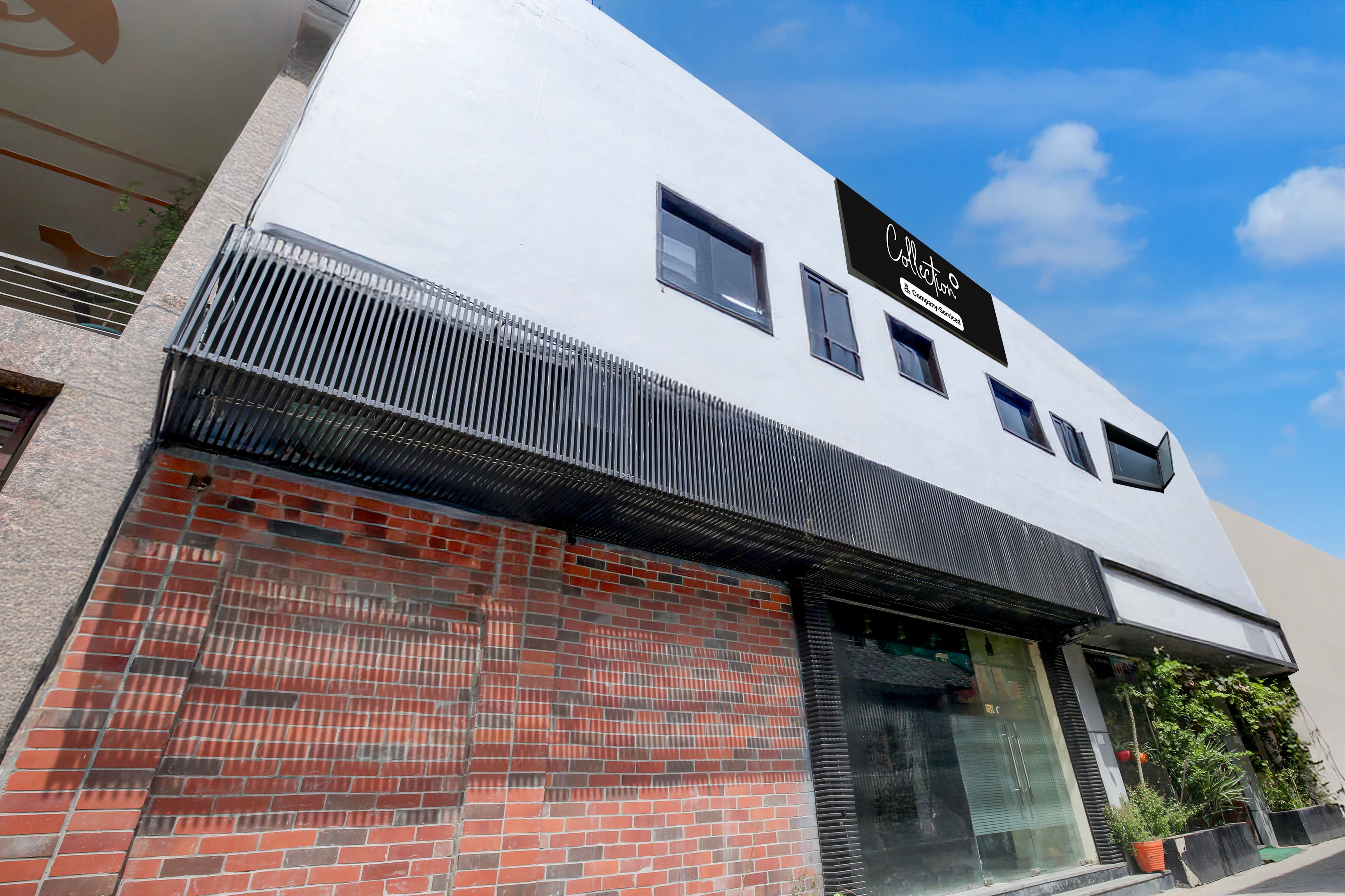 Collection O Ishwar Nagar Near Golden Temple Formerly Chahal Residency in Amritsar