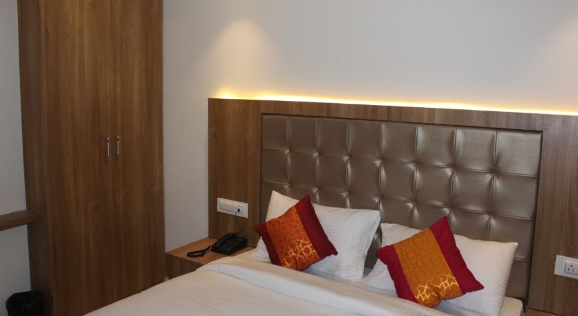 Hotel Shree Krishna Residency in Thane