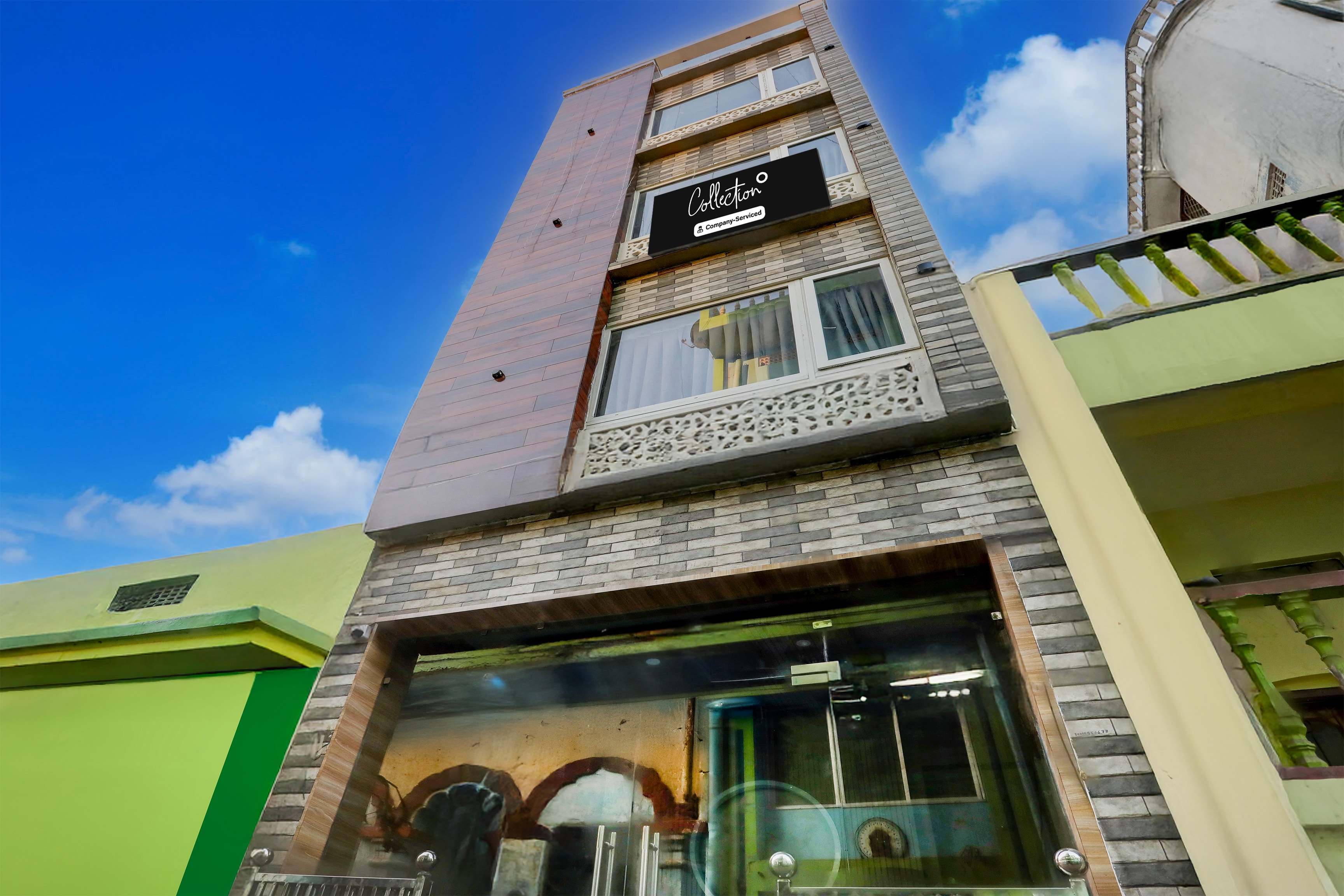 Super Collection O Manikarnika Sahi Near Jagannath Temple in Puri