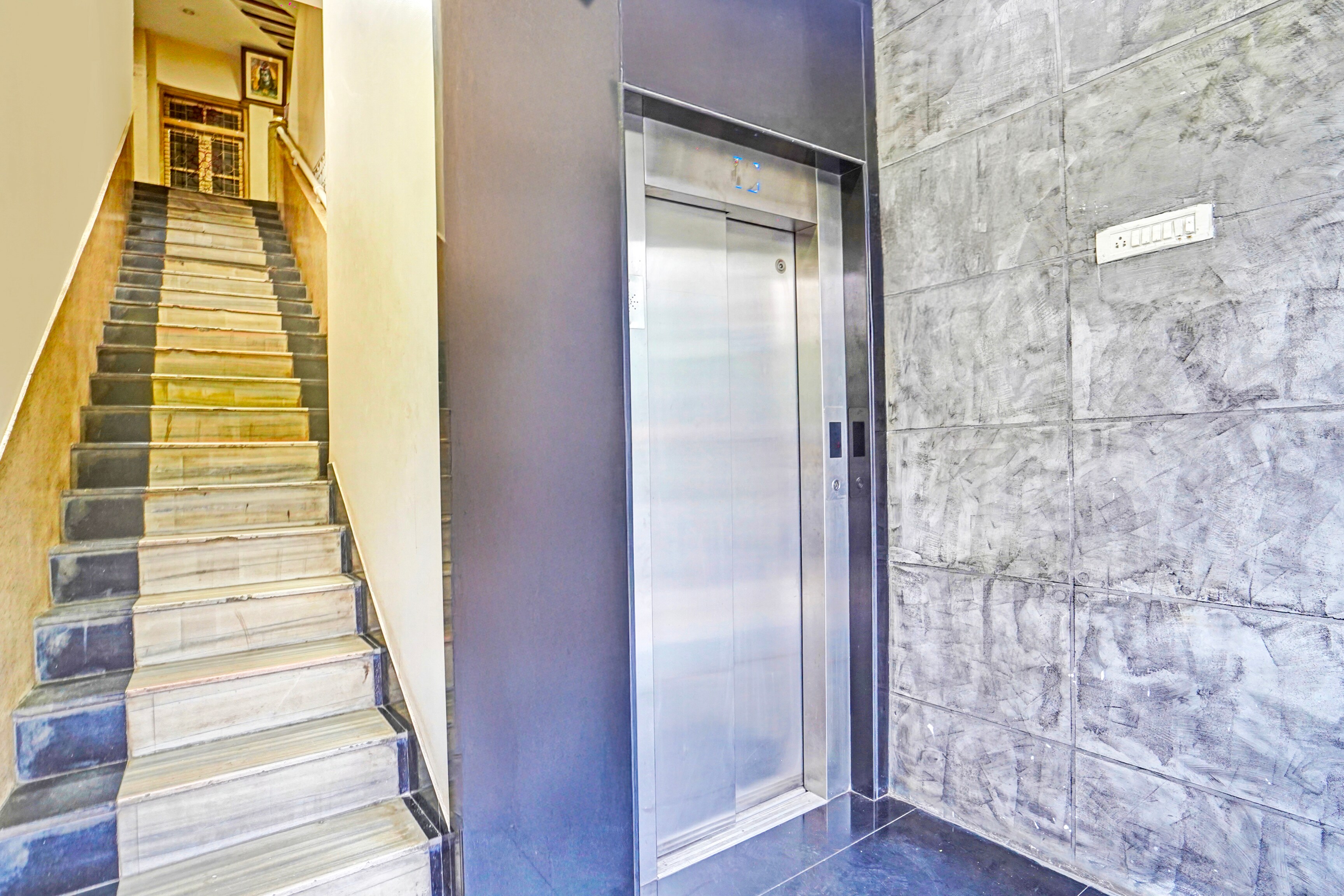 Super Collection O Nagpur Railway Station Formerly Jagannath Deluxe in Nagpur