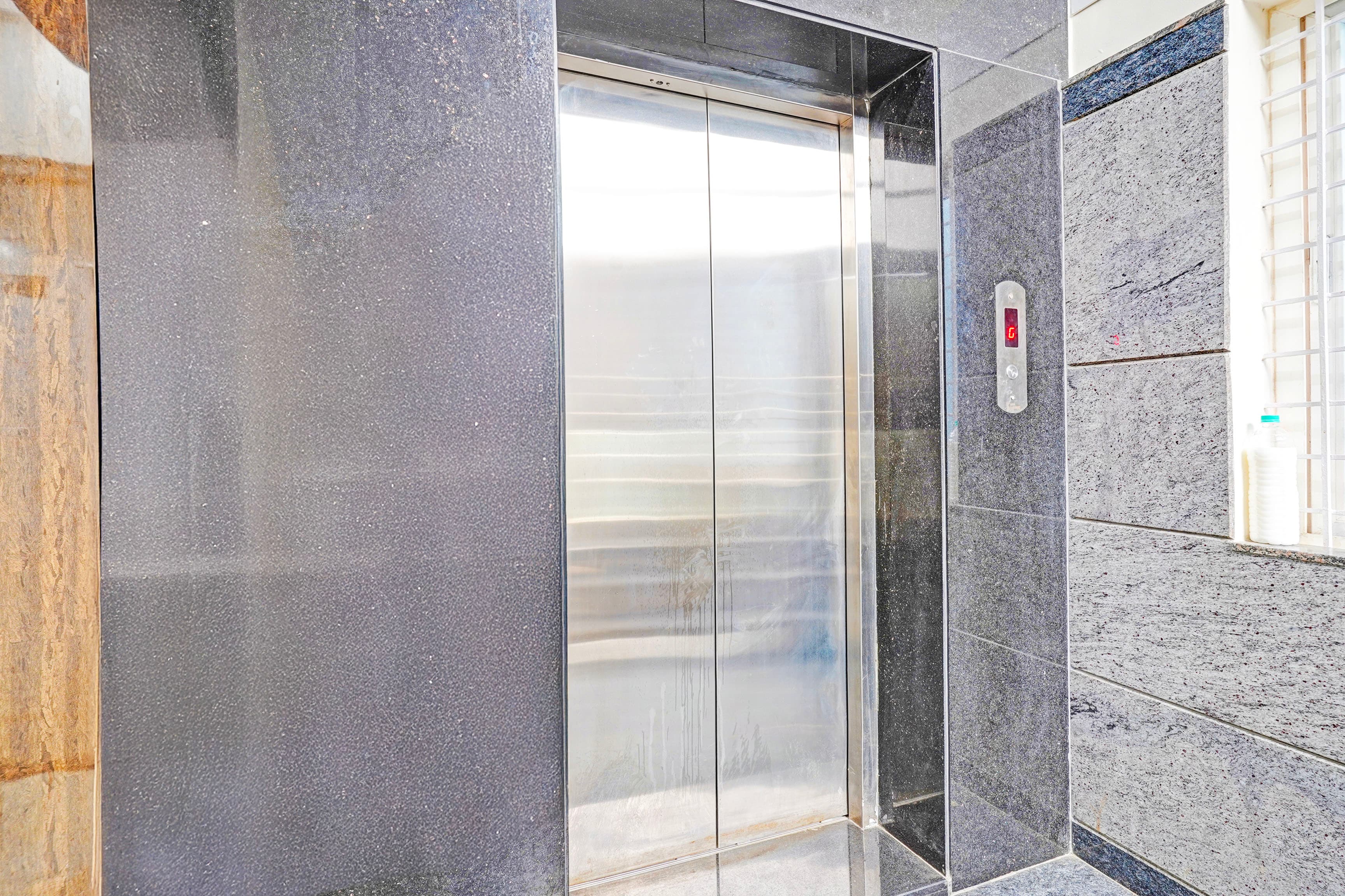 Super Collection O Niladri Road in Bangalore