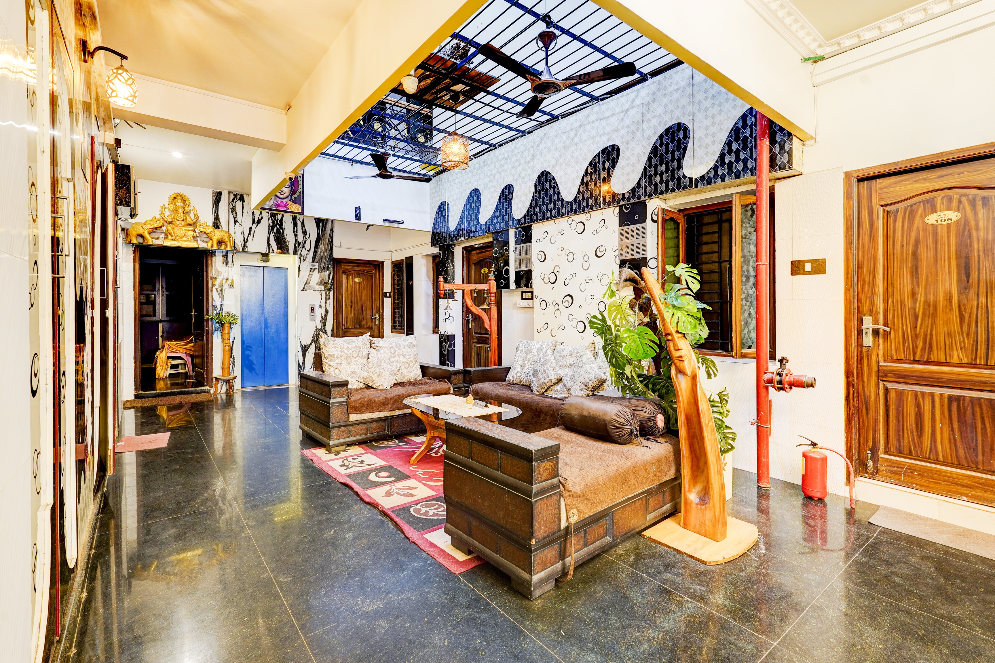 Super Collection O Puducherry Railway Station Formerly Peace Residecy in Pondicherry