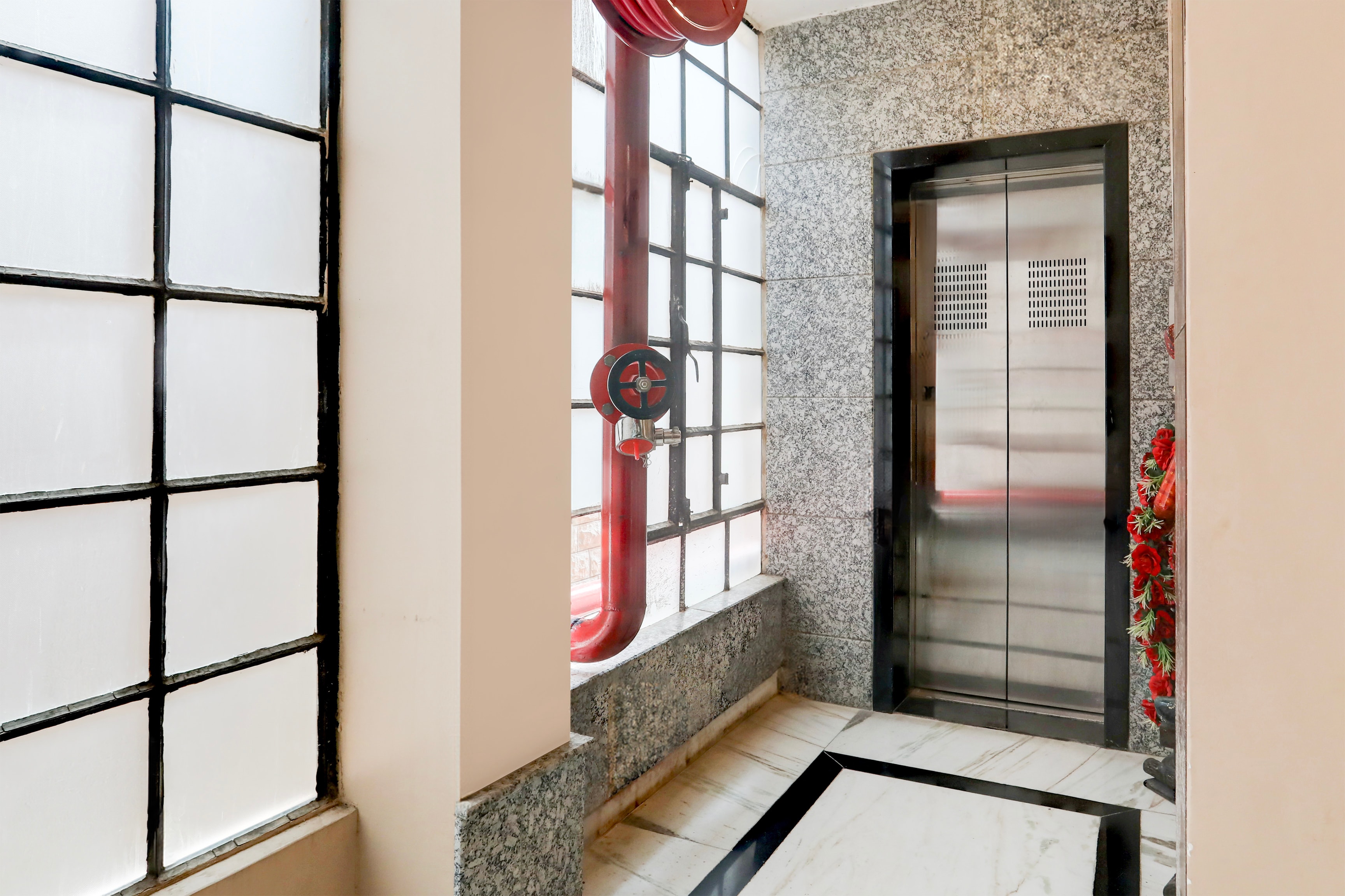 Collection O Rai Ka Bagh Near Railway Station Formerly Pioneer Plaza in Jodhpur