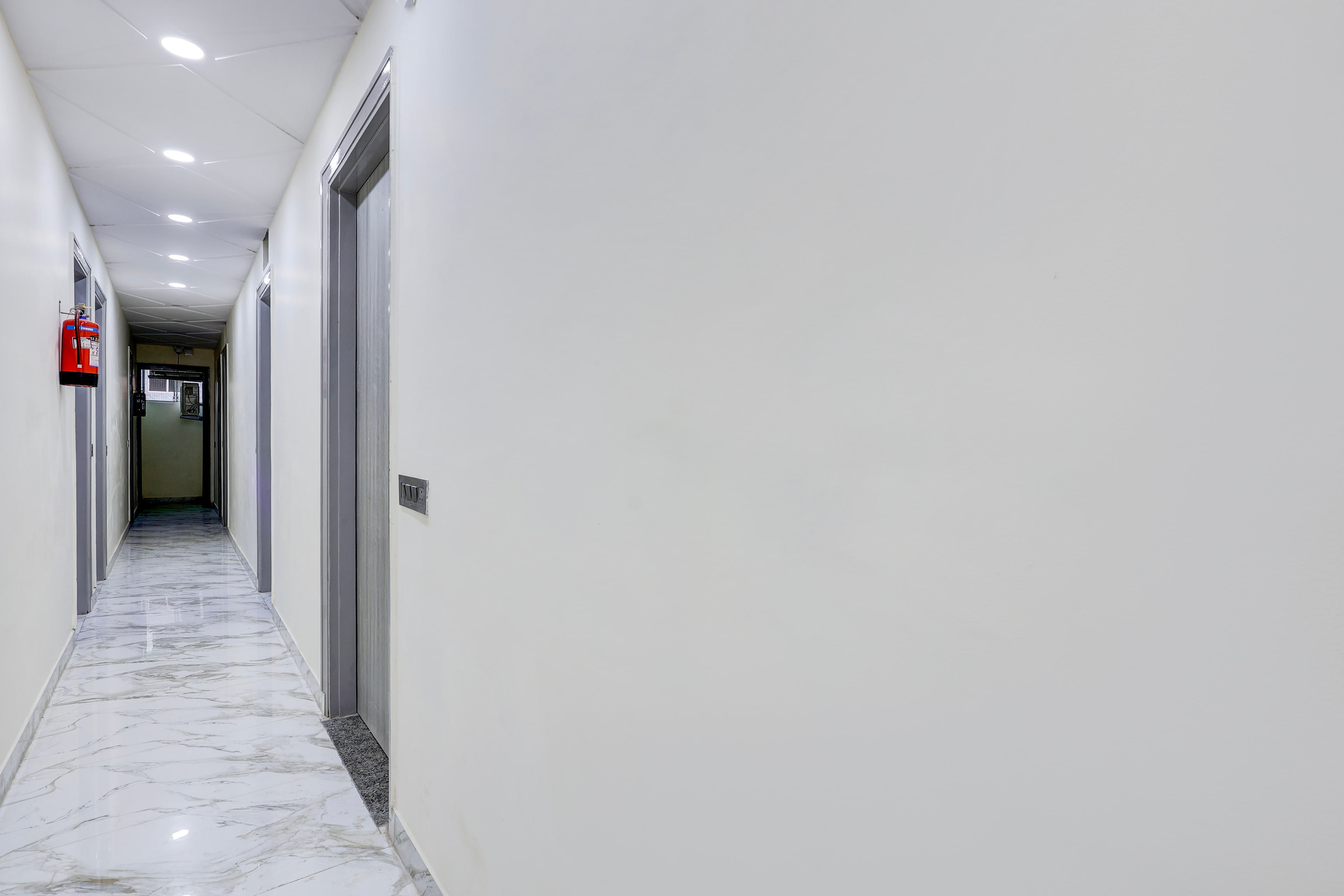 Super Collection O Rohini Sector 21 Formerly Shelter Inn in Delhi