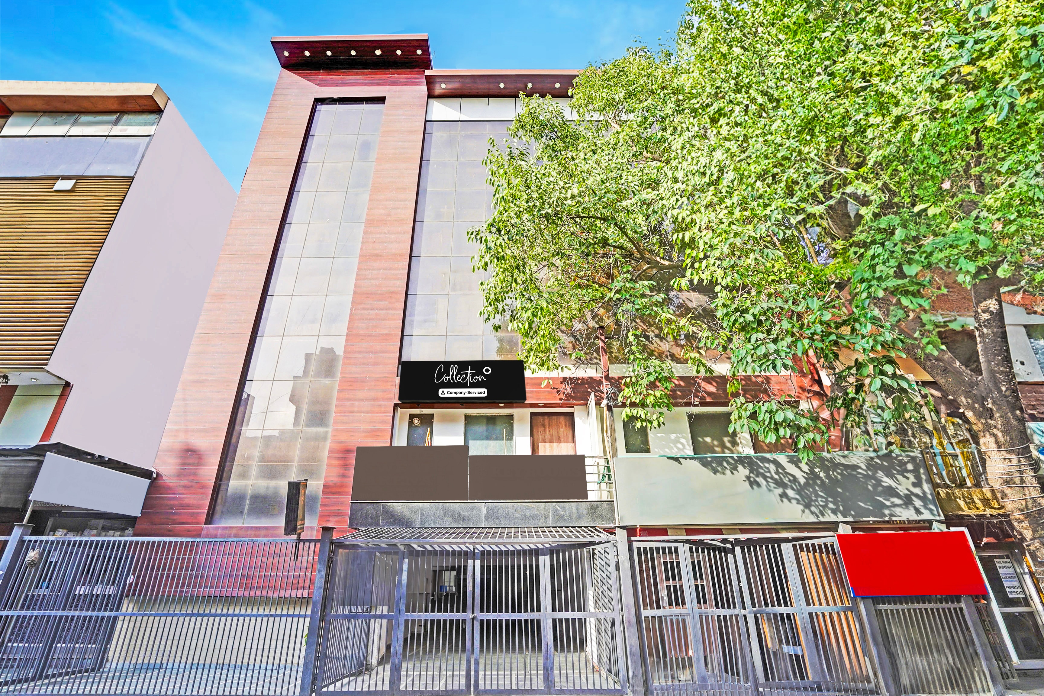 Super Collection O Tilak Nagar Near Pacific Mall in Delhi