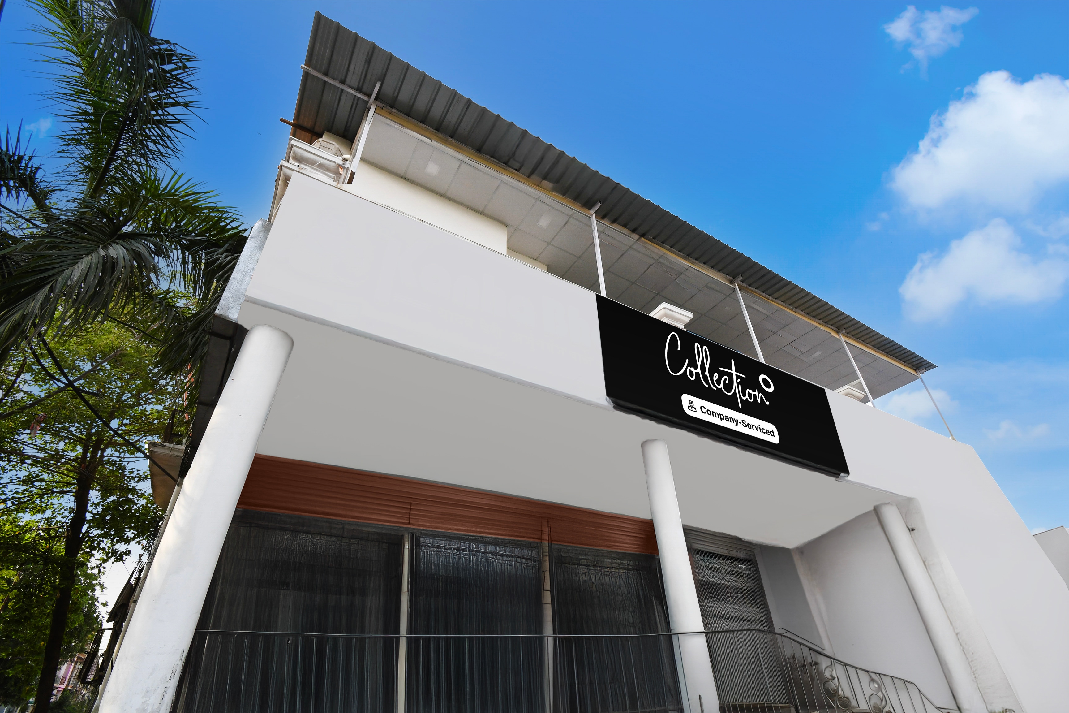 Super Collection O Vrindavan Yojna Lucknow Formerly Khushboo Palace in Lucknow