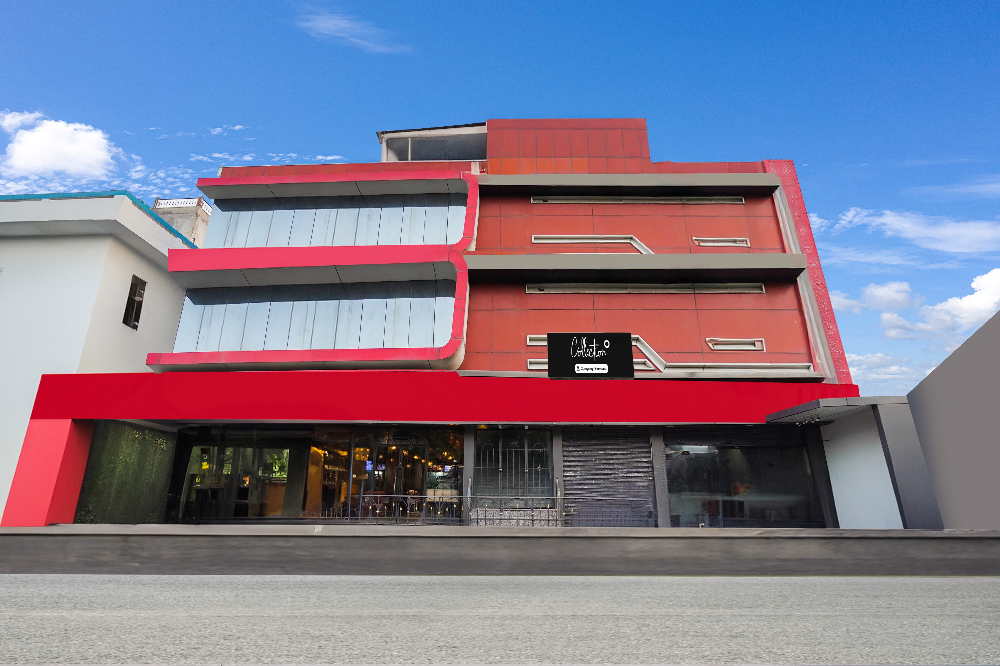 Super Collection O West Vinod Nagar Metro Station Formerly Royal Inn in Delhi