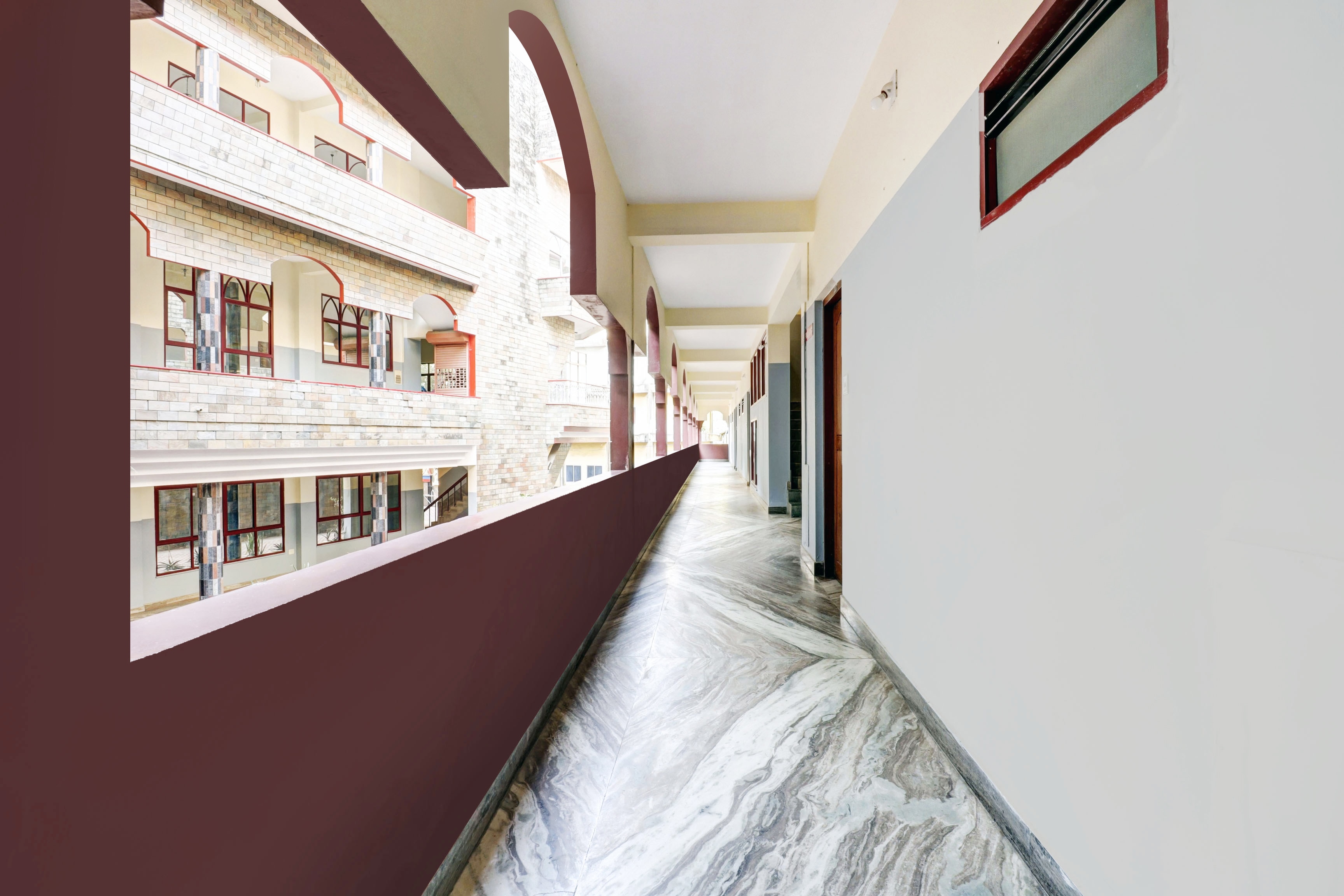 Super Hotel O East Nada in Thrissur