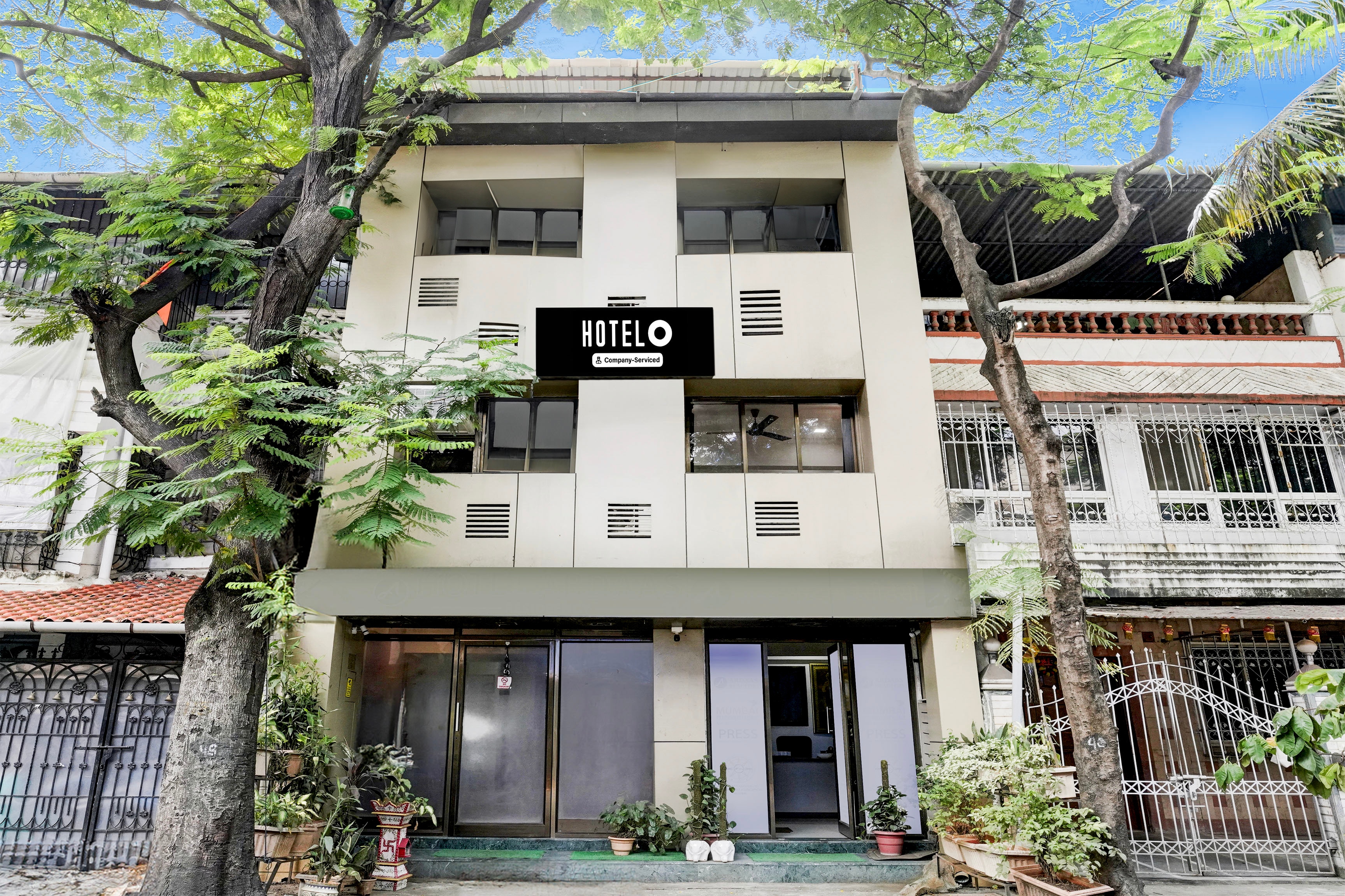 Hotel O Four Bungalow Formerly Ardaas Residency in Mumbai