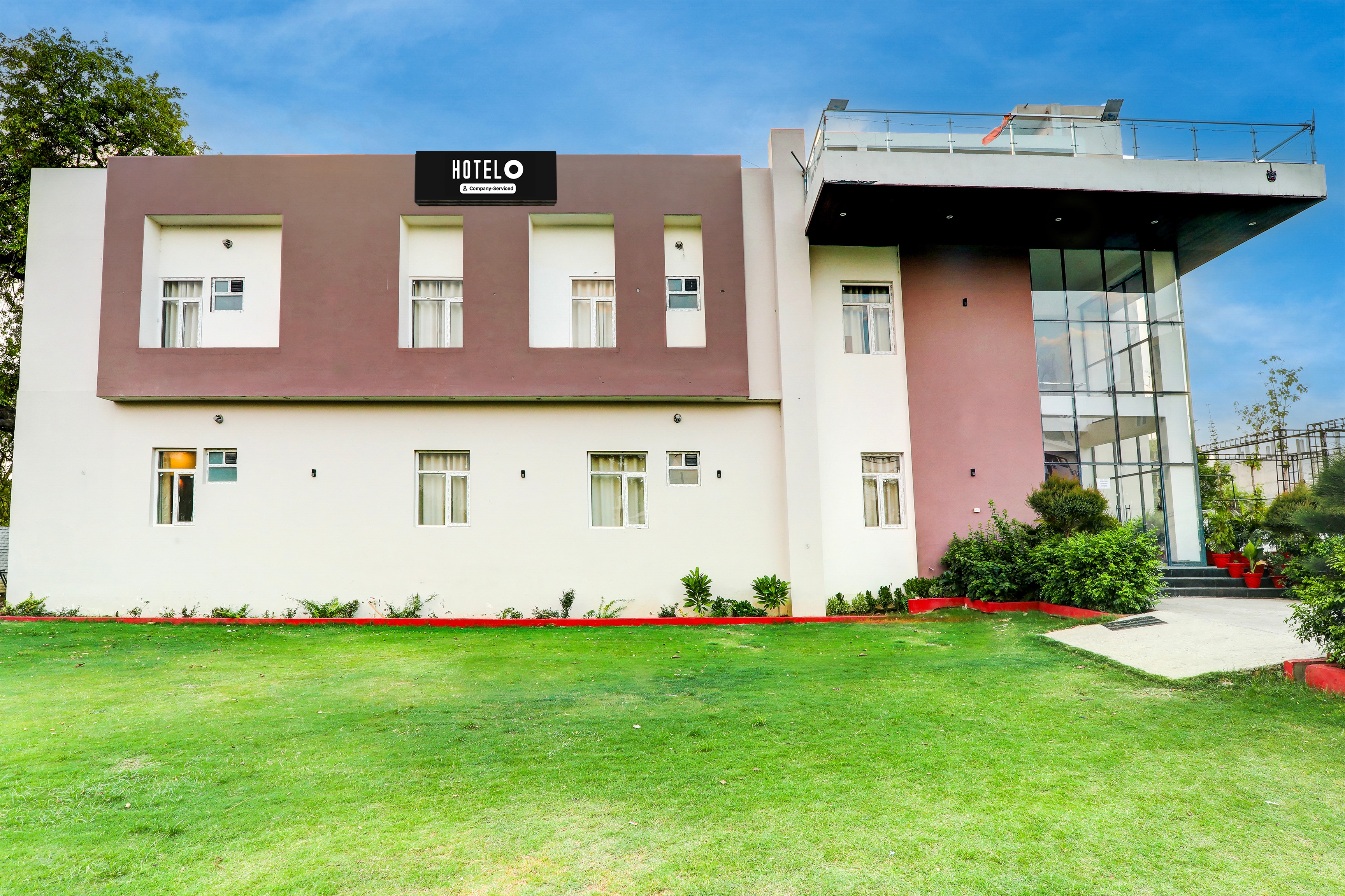 Super Hotel O Gomti Nagar Vigyan khand in Lucknow