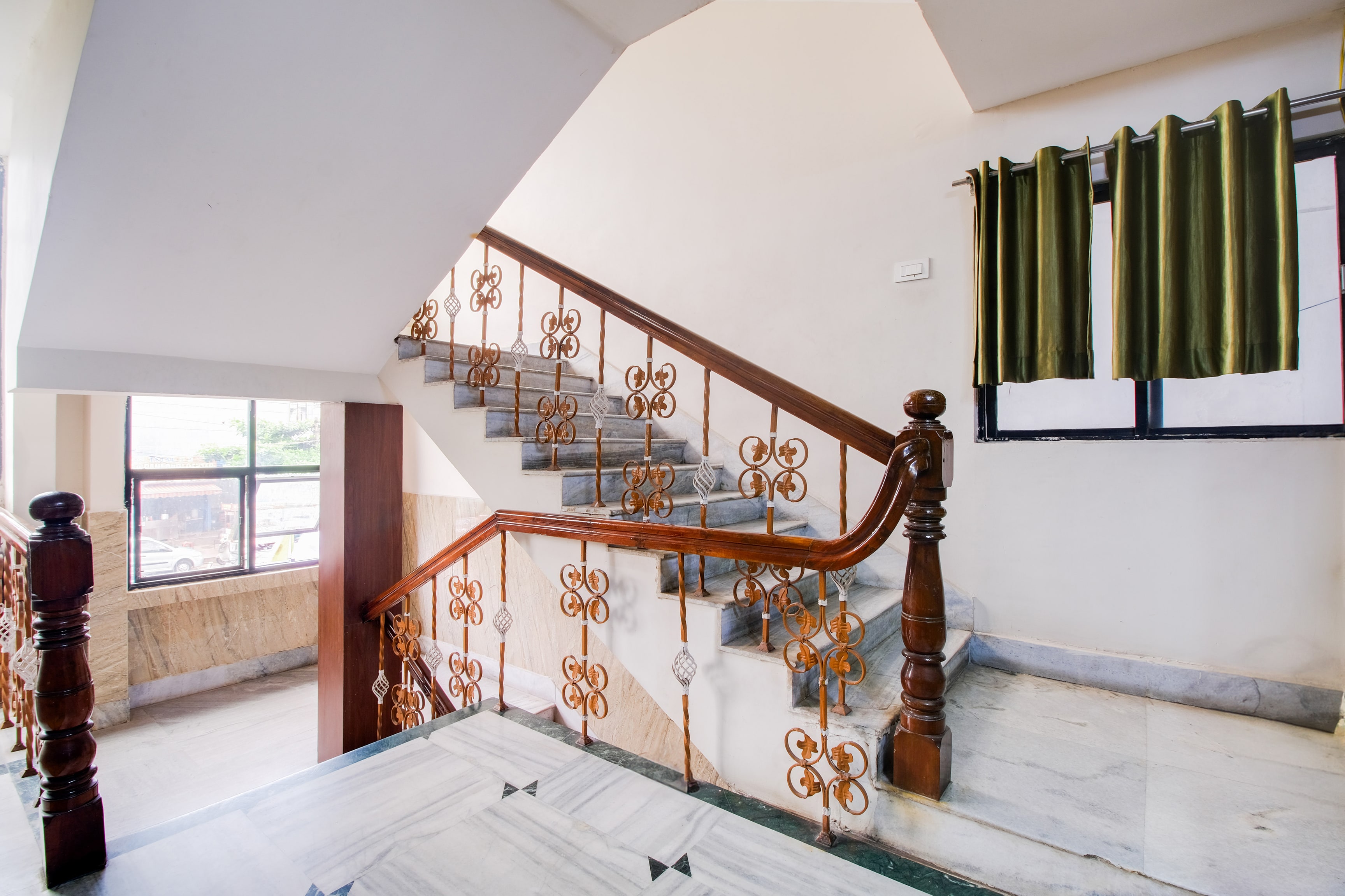 Super Hotel O Gurudwara Near RTC Complex in Visakhapatnam