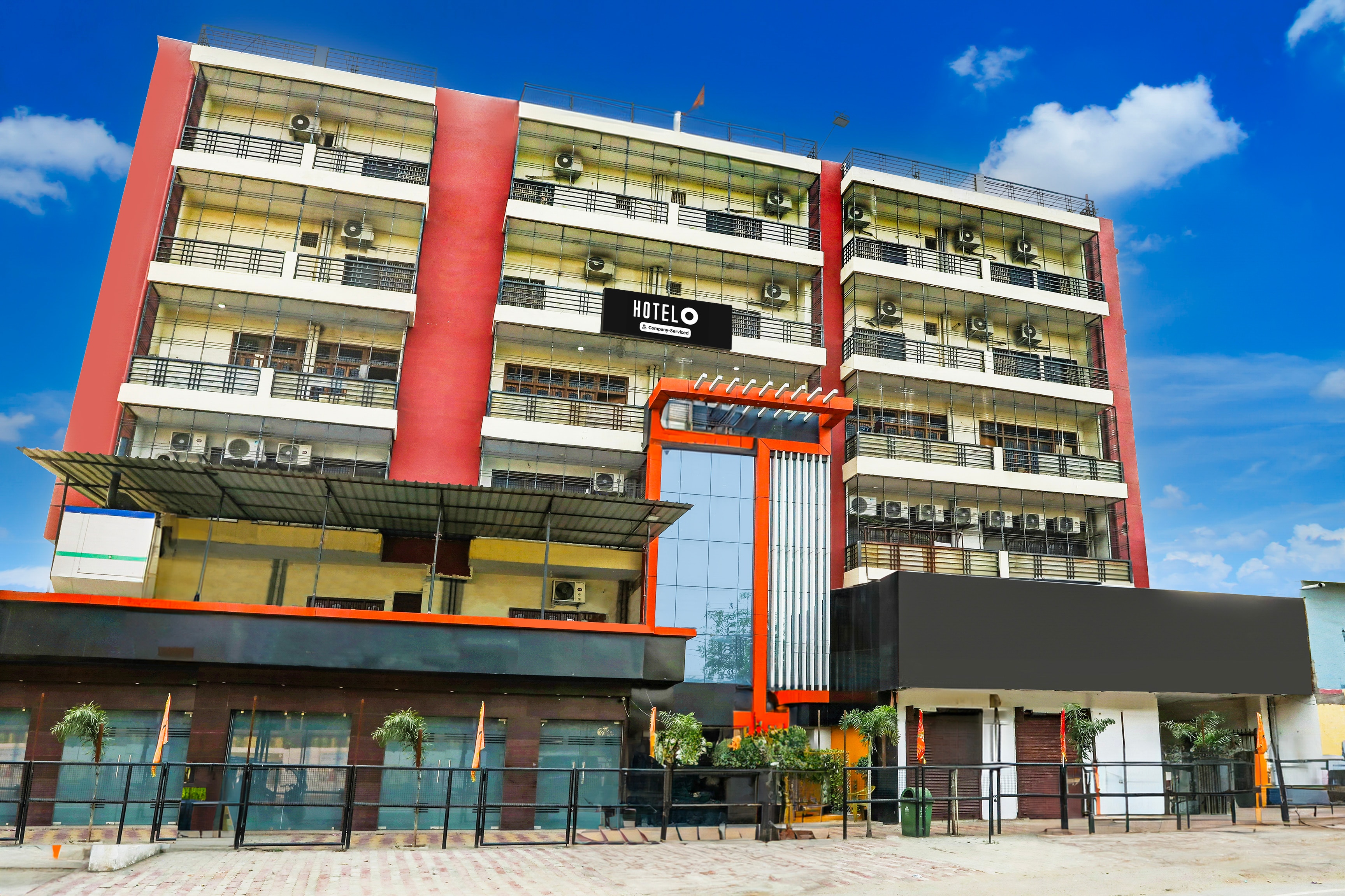 Super Hotel O Hyderabad Gate IIT BHU in Varanasi