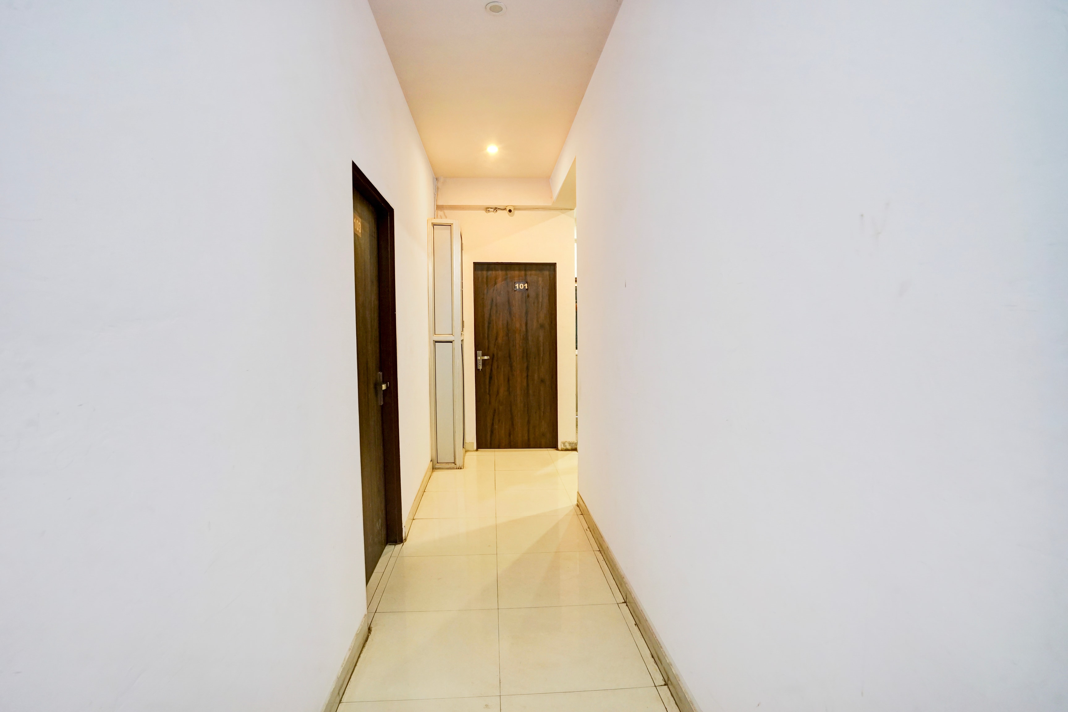 Super Hotel O Jagatpura Near JTM Mall Formerly Royan Inn in Jaipur