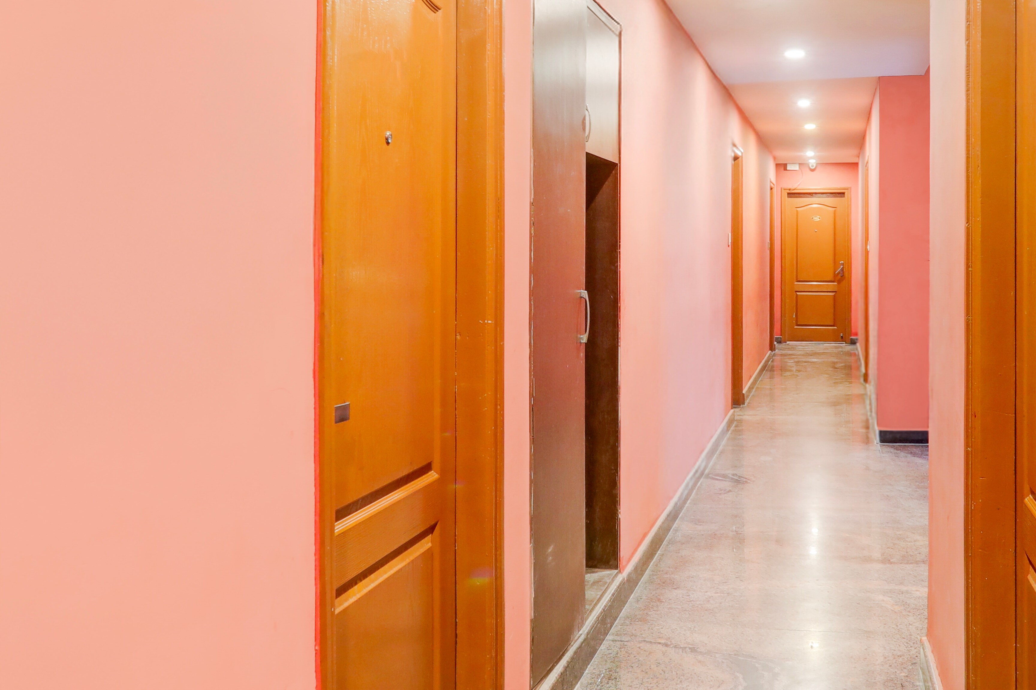 Super Hotel O Karakambadi Near Alipiri Formerly BVN Grand in Tirupati