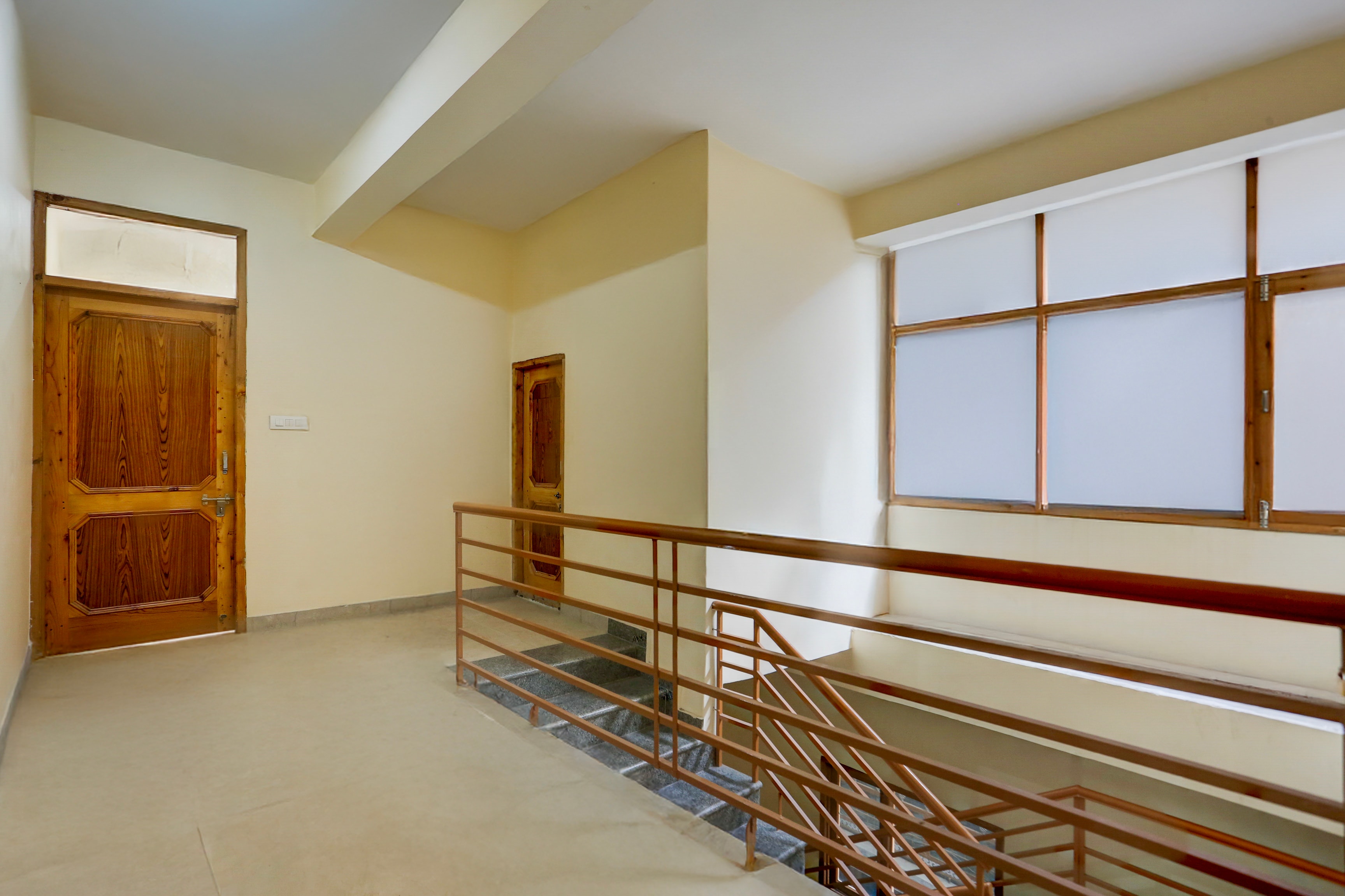 Hotel O Model Town Road in Manali