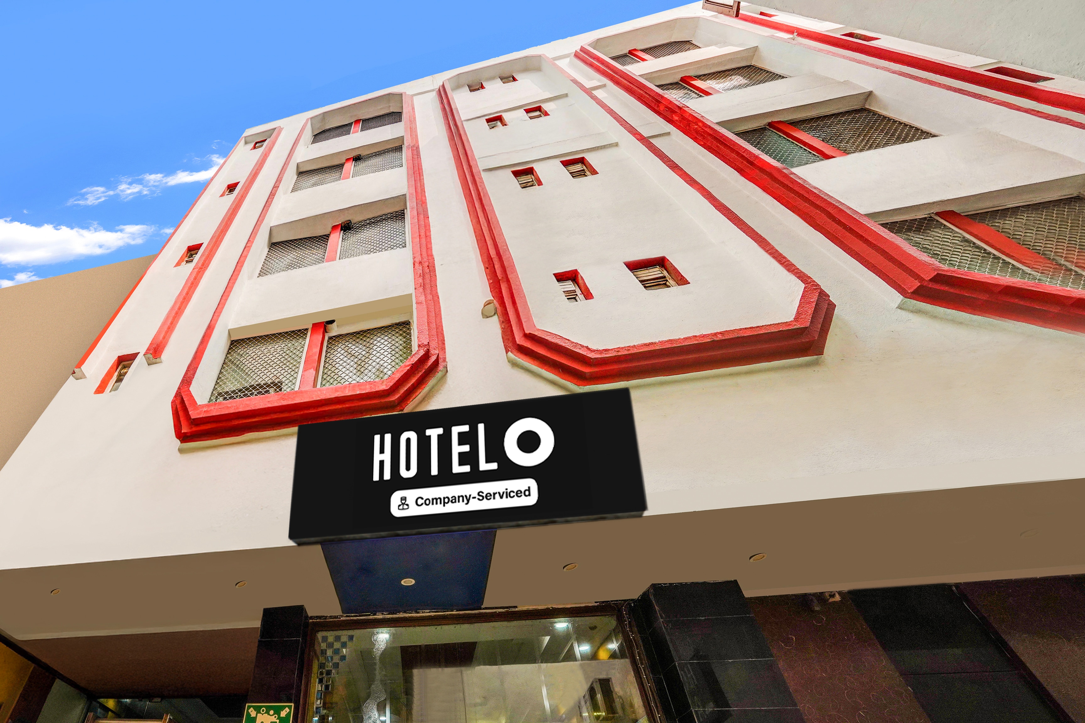Hotel O Paharganj Near Railway Station Formerly Chand Palace in Delhi