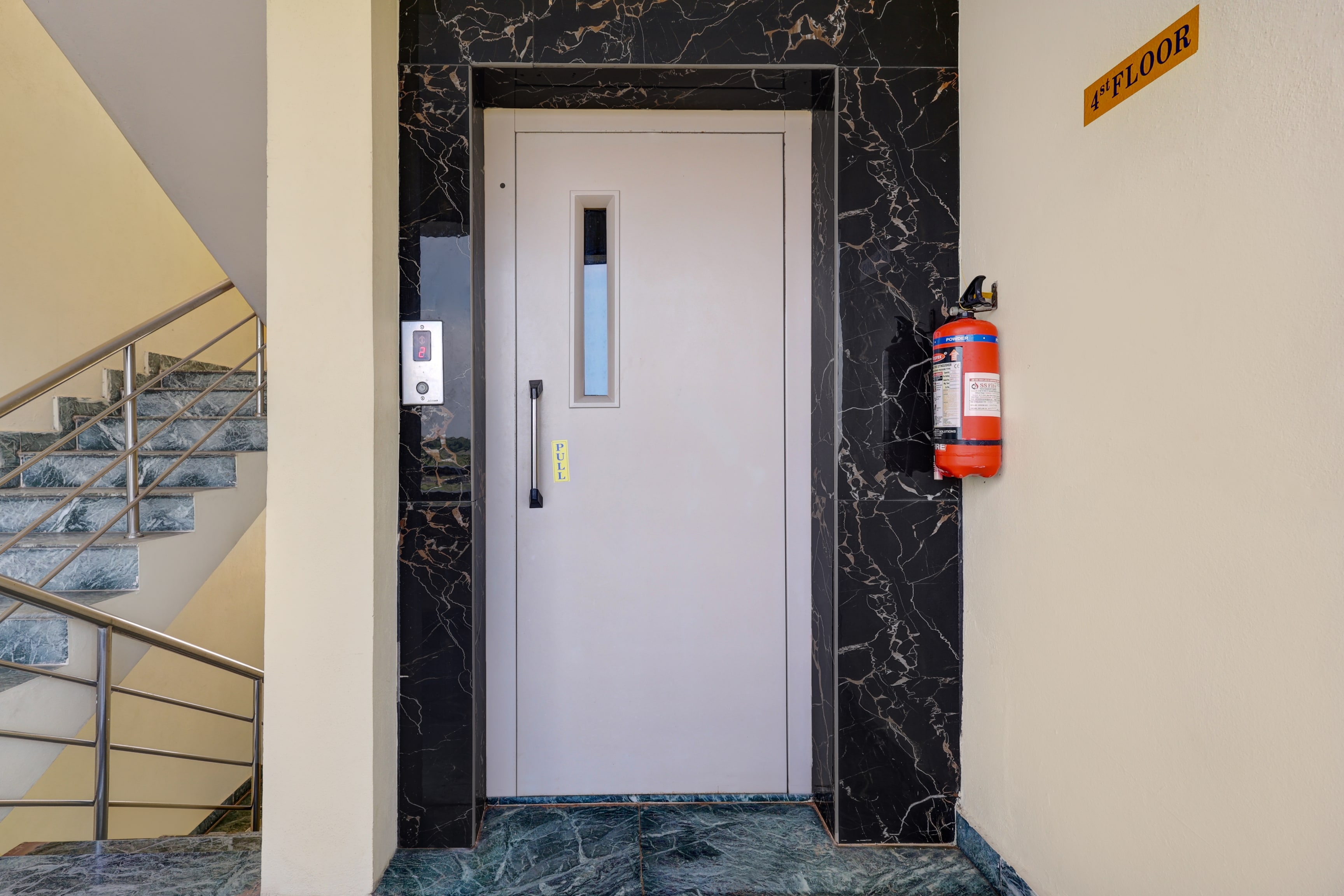 Super Hotel O Ramaraopet Near Kakinada Beach in Kakinada