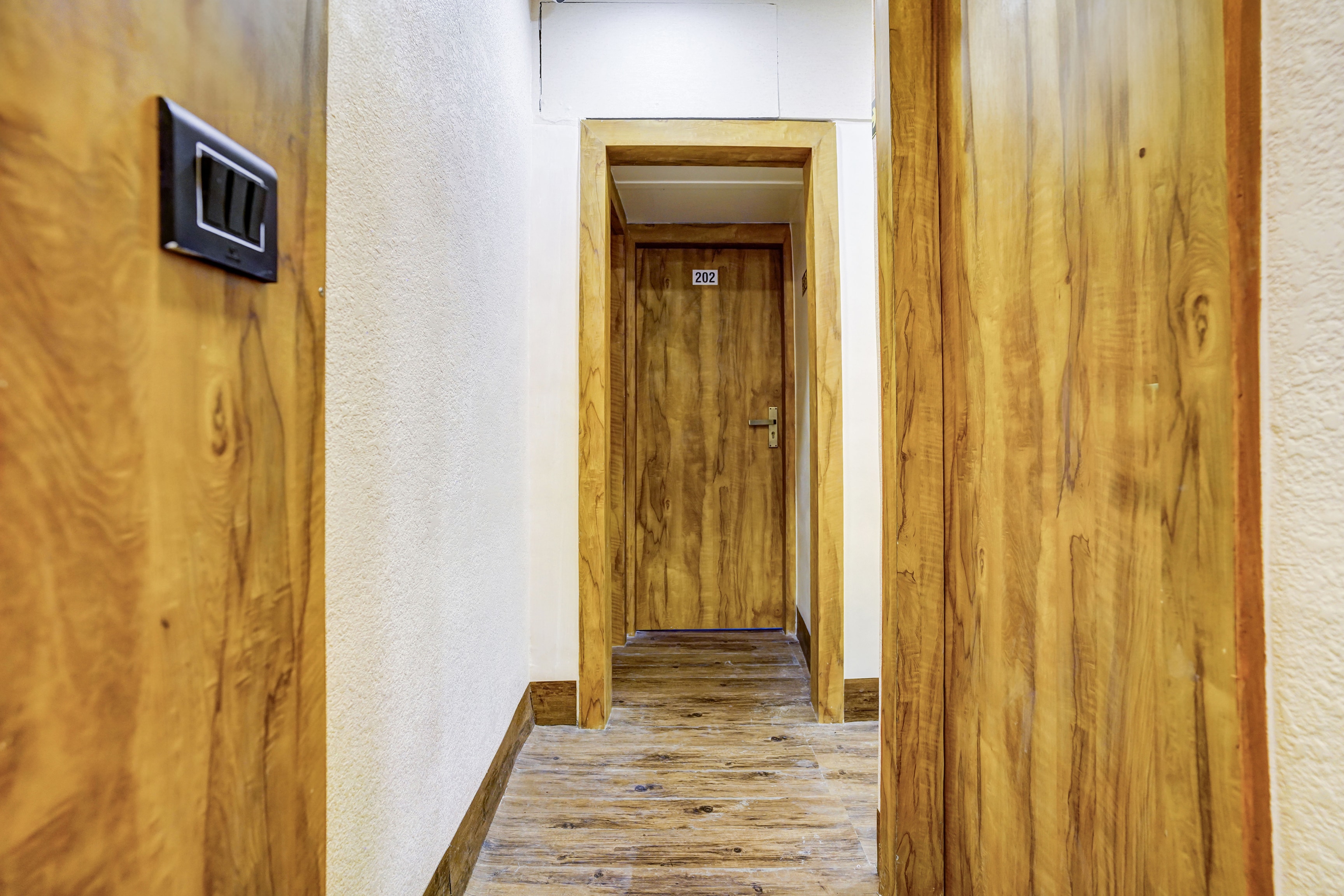 Super Hotel O Santacruz Railway Junction Formerly Kharsubway in Mumbai