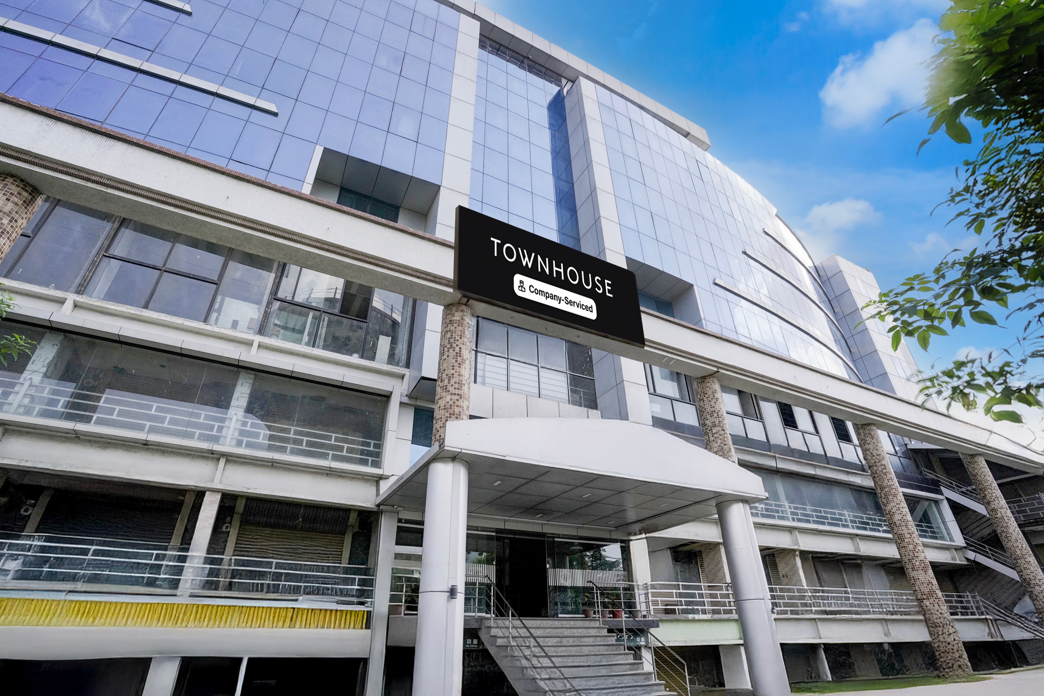 Super Townhouse Bharuch Near Railway Station Formerly Hotel Kohinoor in Bharuch