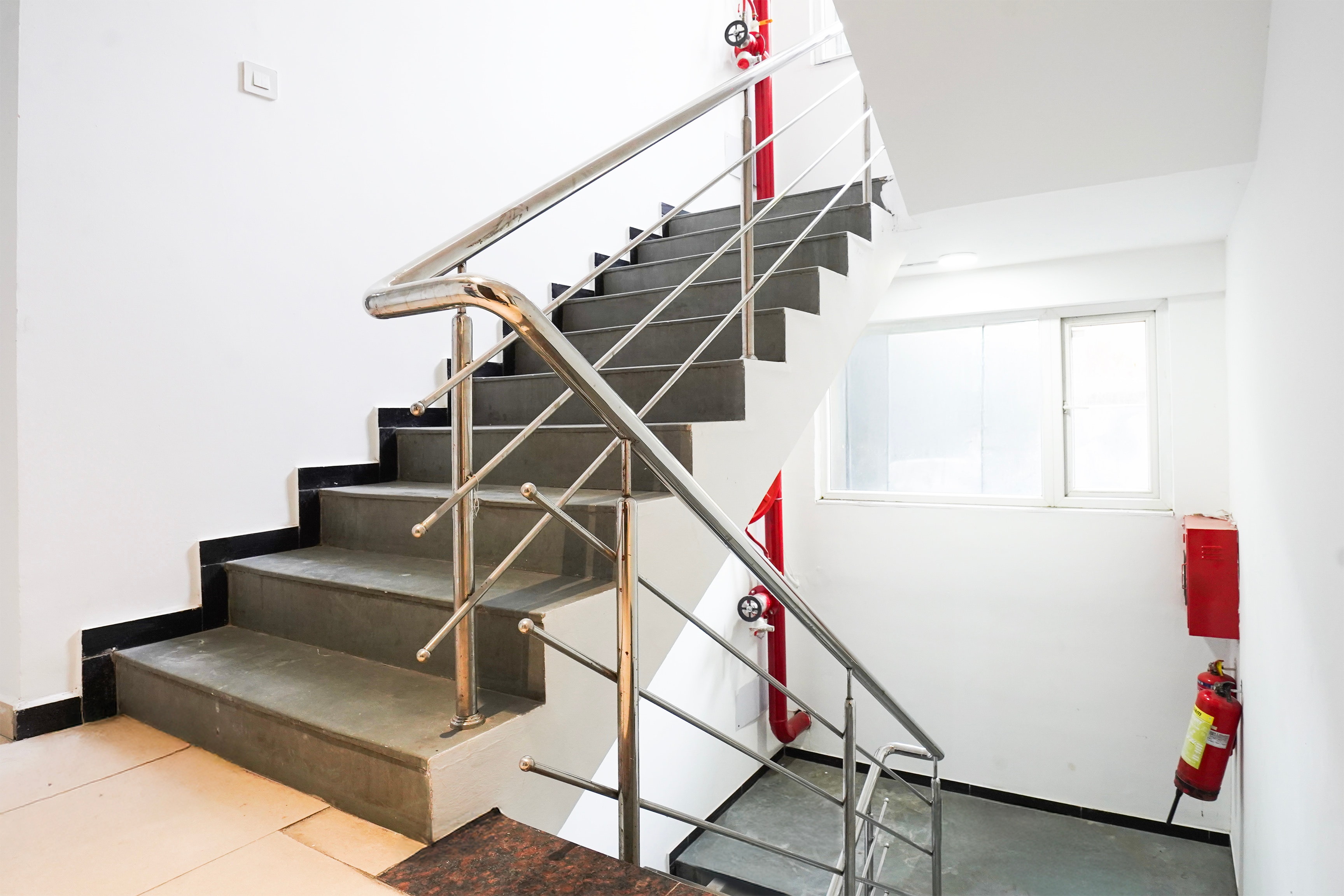 Super Townhouse Central Bazar Road Ramdaspeth in Nagpur