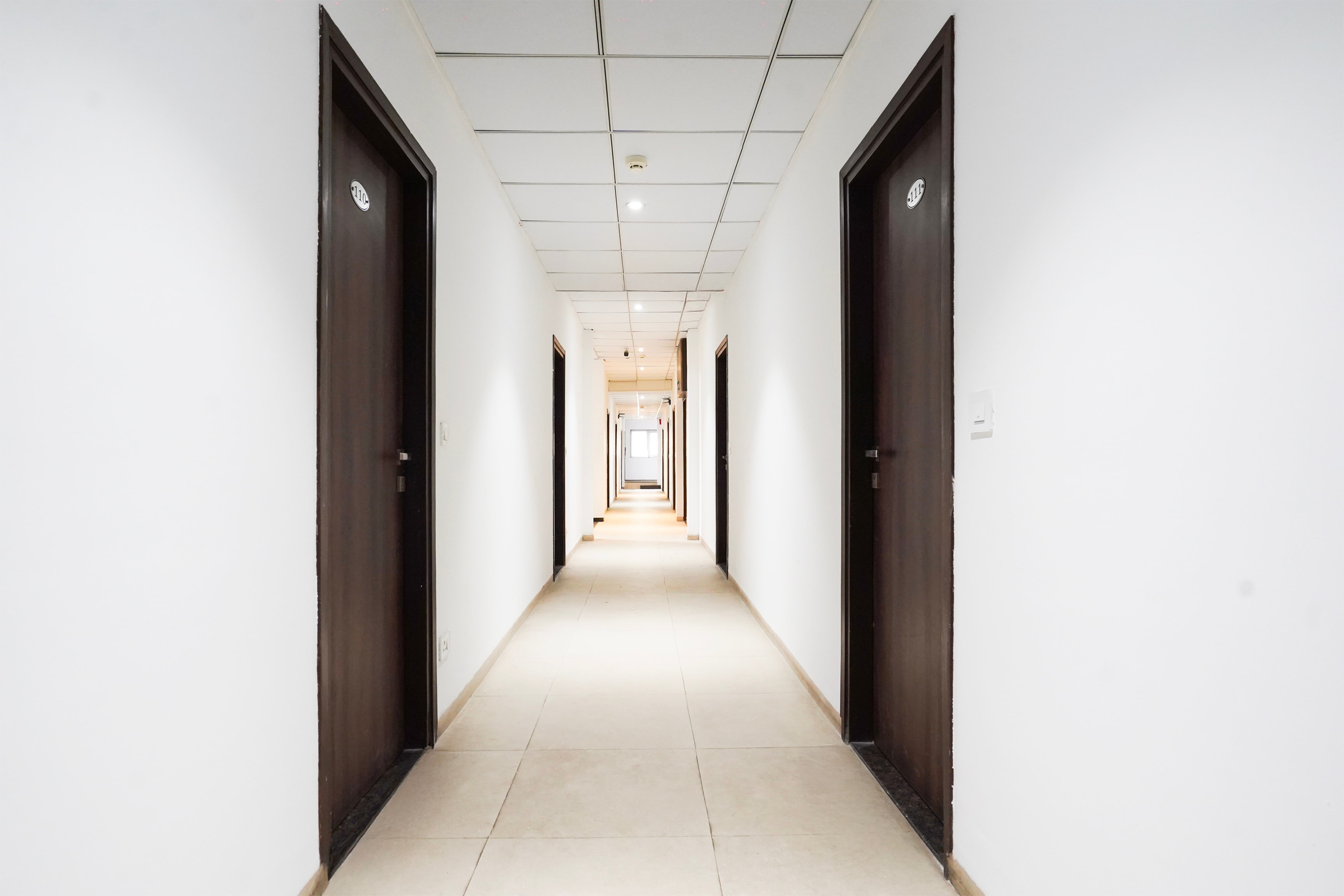 Super Townhouse Central Bazar Road Ramdaspeth in Nagpur