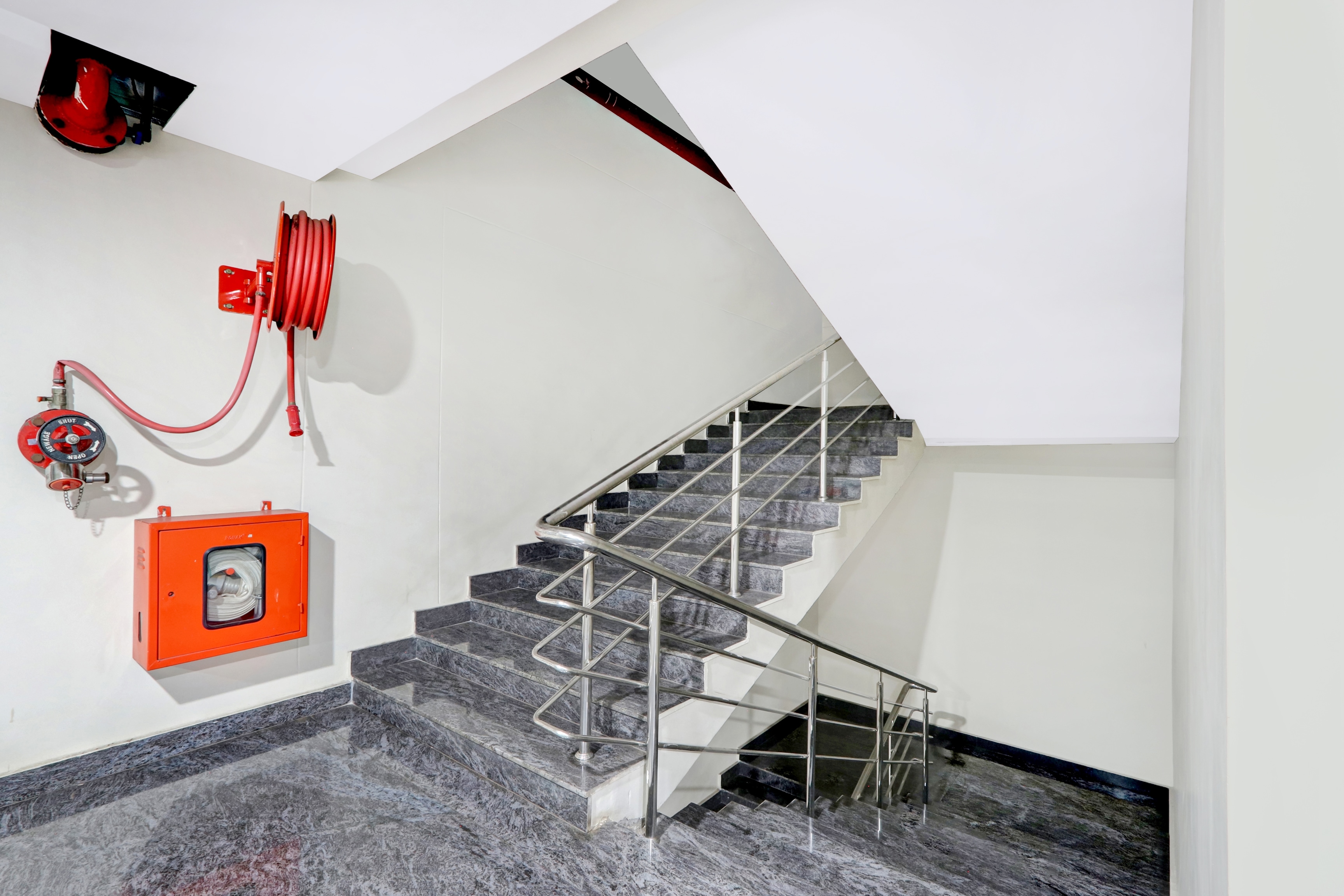 Super Townhouse Daba Garden Road in Visakhapatnam