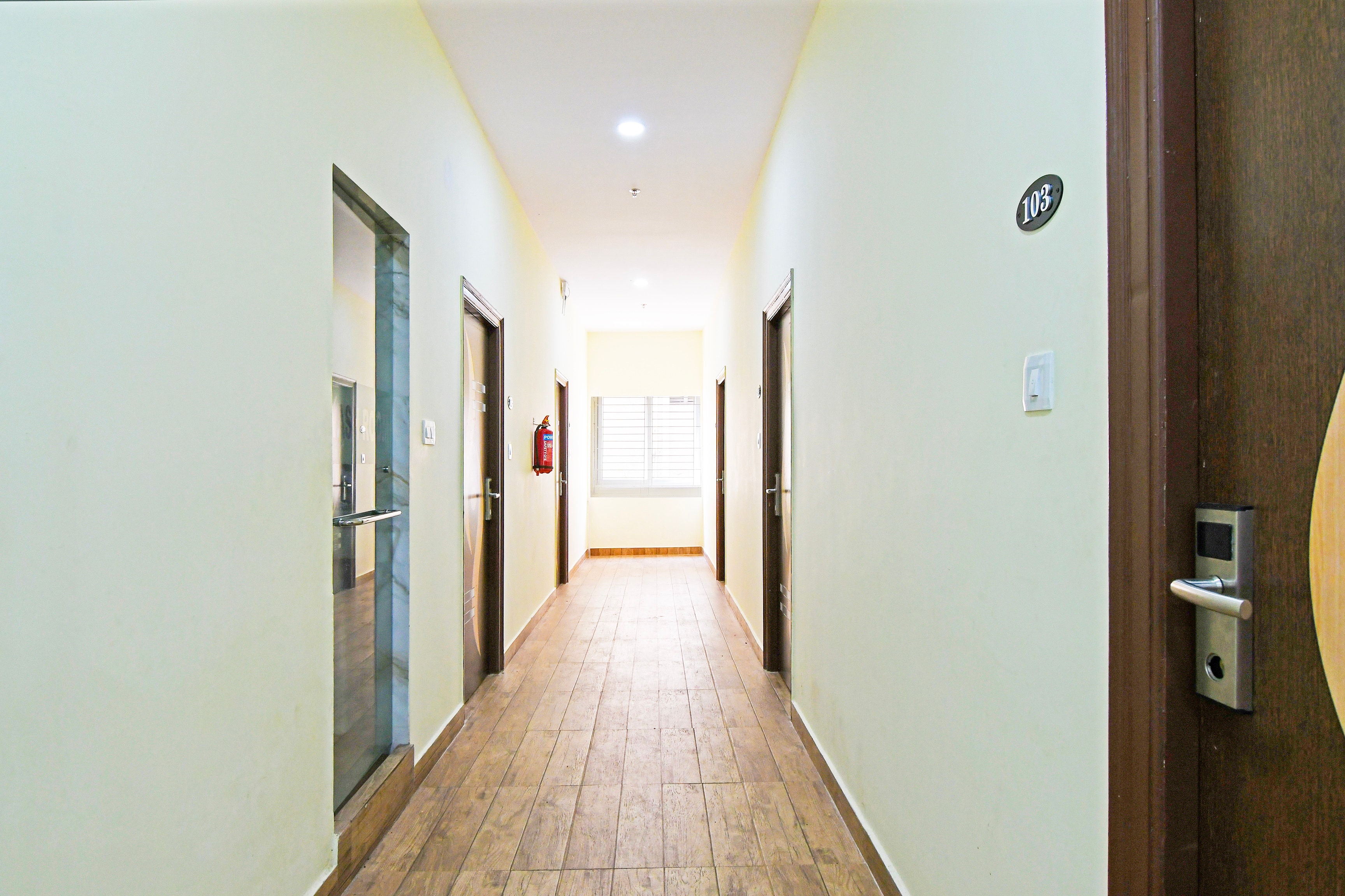 Super Townhouse Dwarakanagar Near Gurudwara in Visakhapatnam