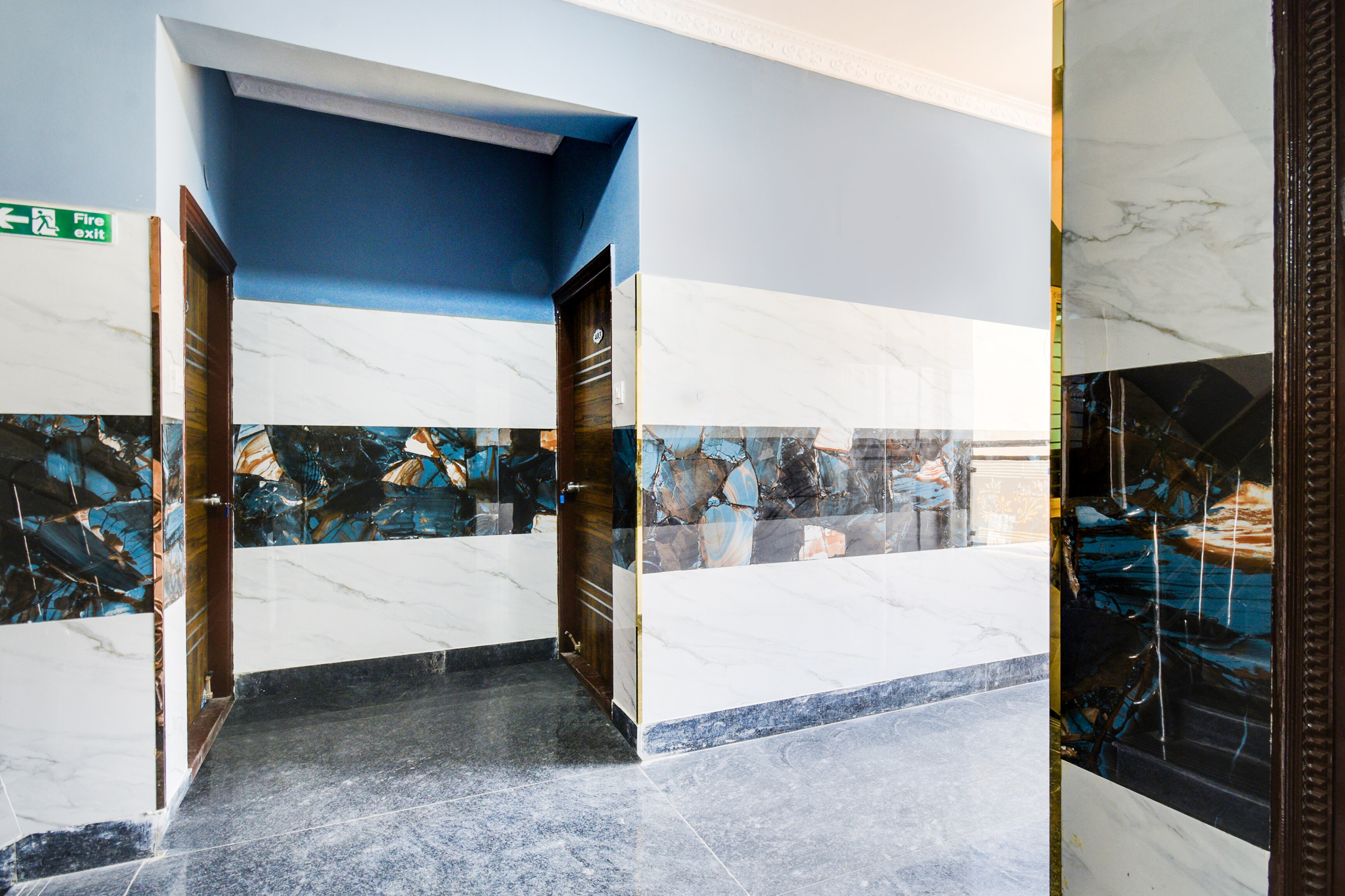 Super Townhouse Hitech City Near Yashoda Hospital in Hyderabad