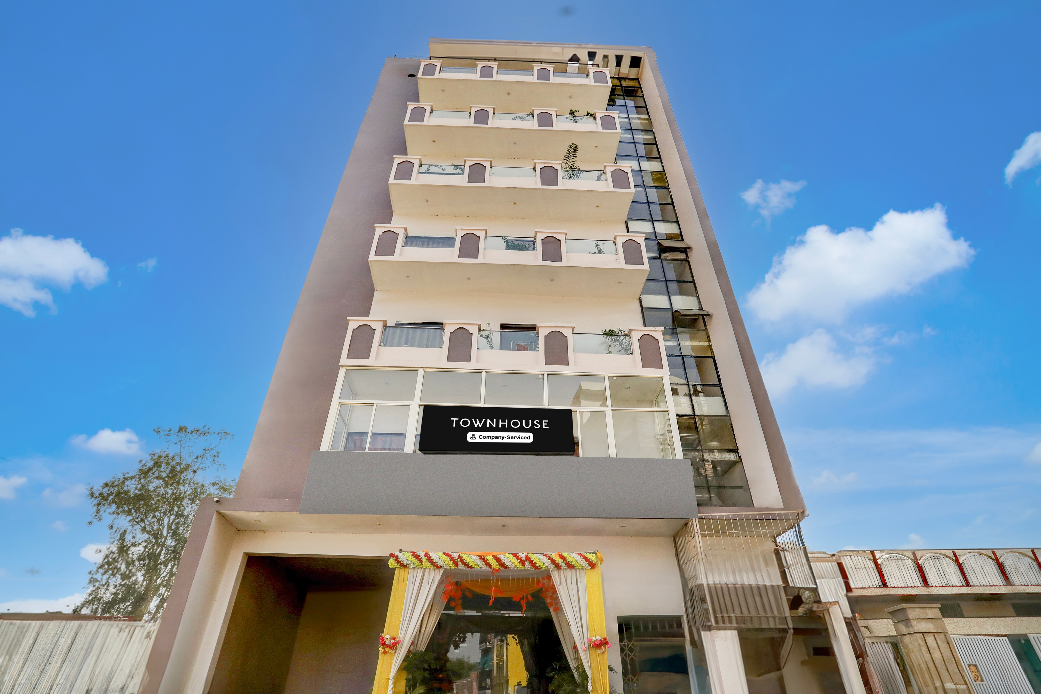 Super Townhouse Hyderabad Gate IIT BHU Formerly RK Heights in Varanasi