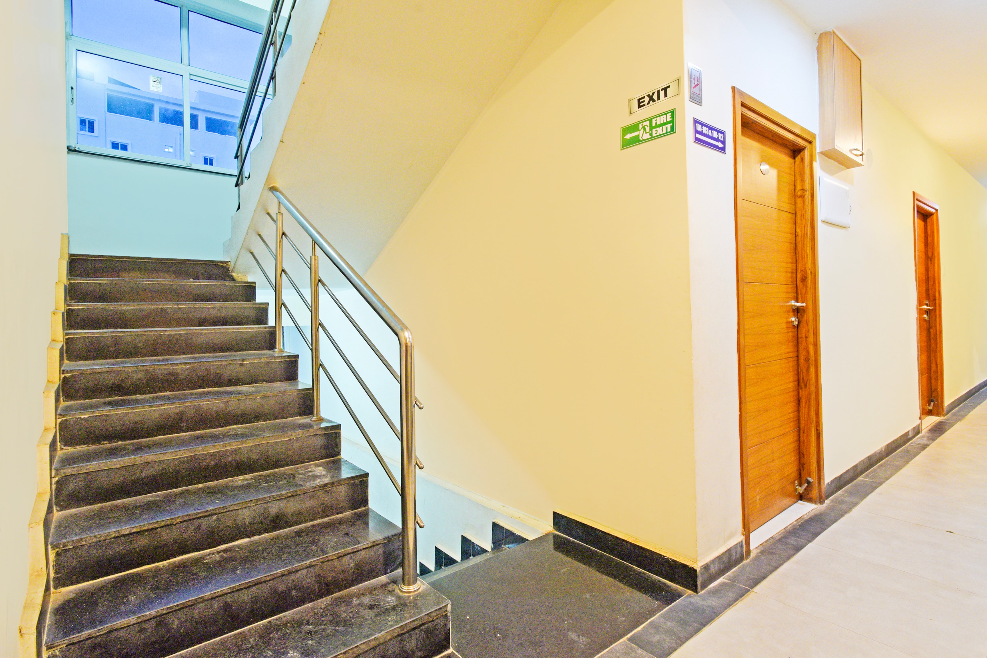 Super Townhouse Kondapur Near Botanical Garden Formerly RRR Inn in Hyderabad