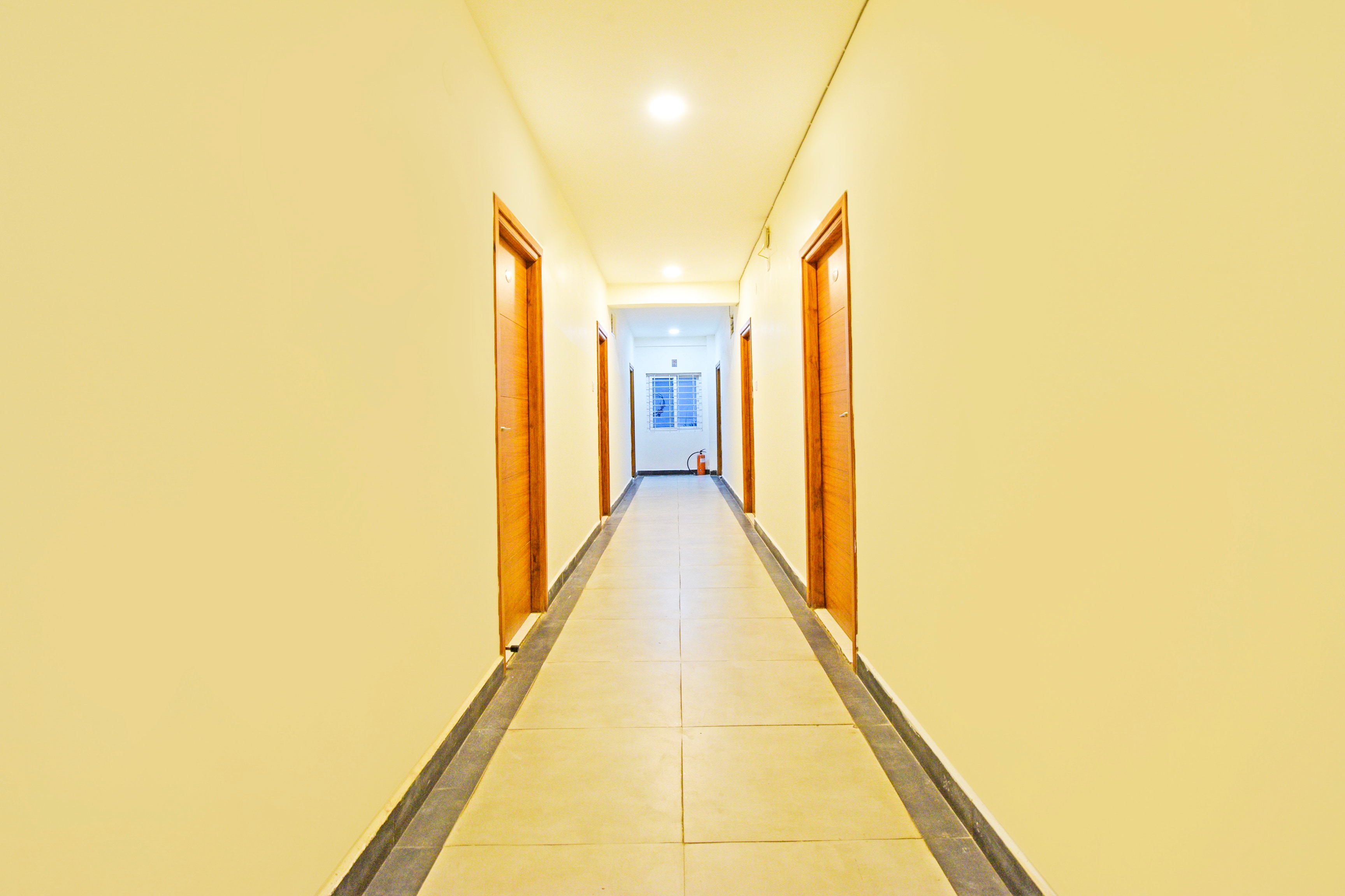 Super Townhouse Kondapur Near Botanical Garden Formerly RRR Inn in Hyderabad