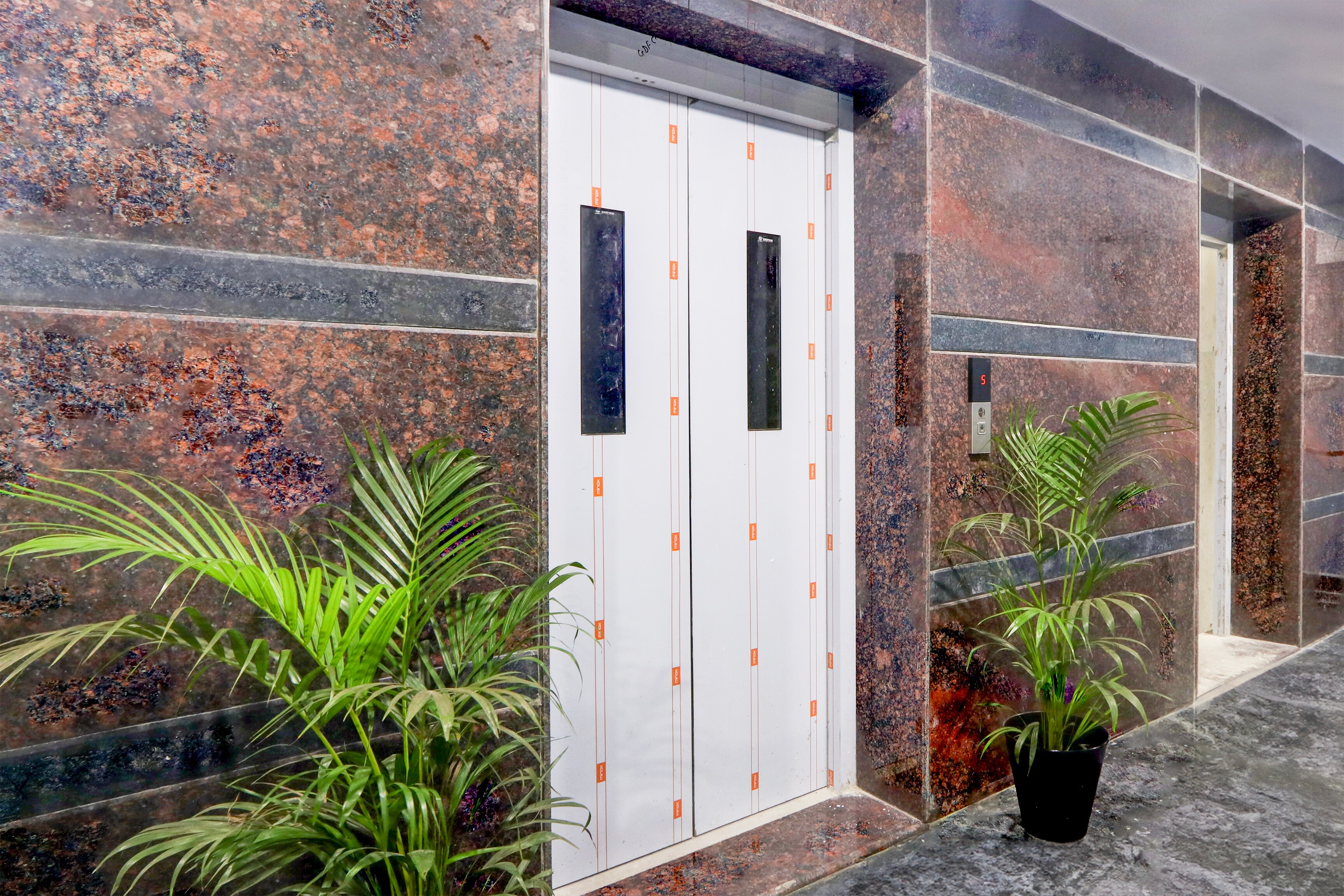 Super Townhouse Kukatpally Formerly SV Royal in Hyderabad