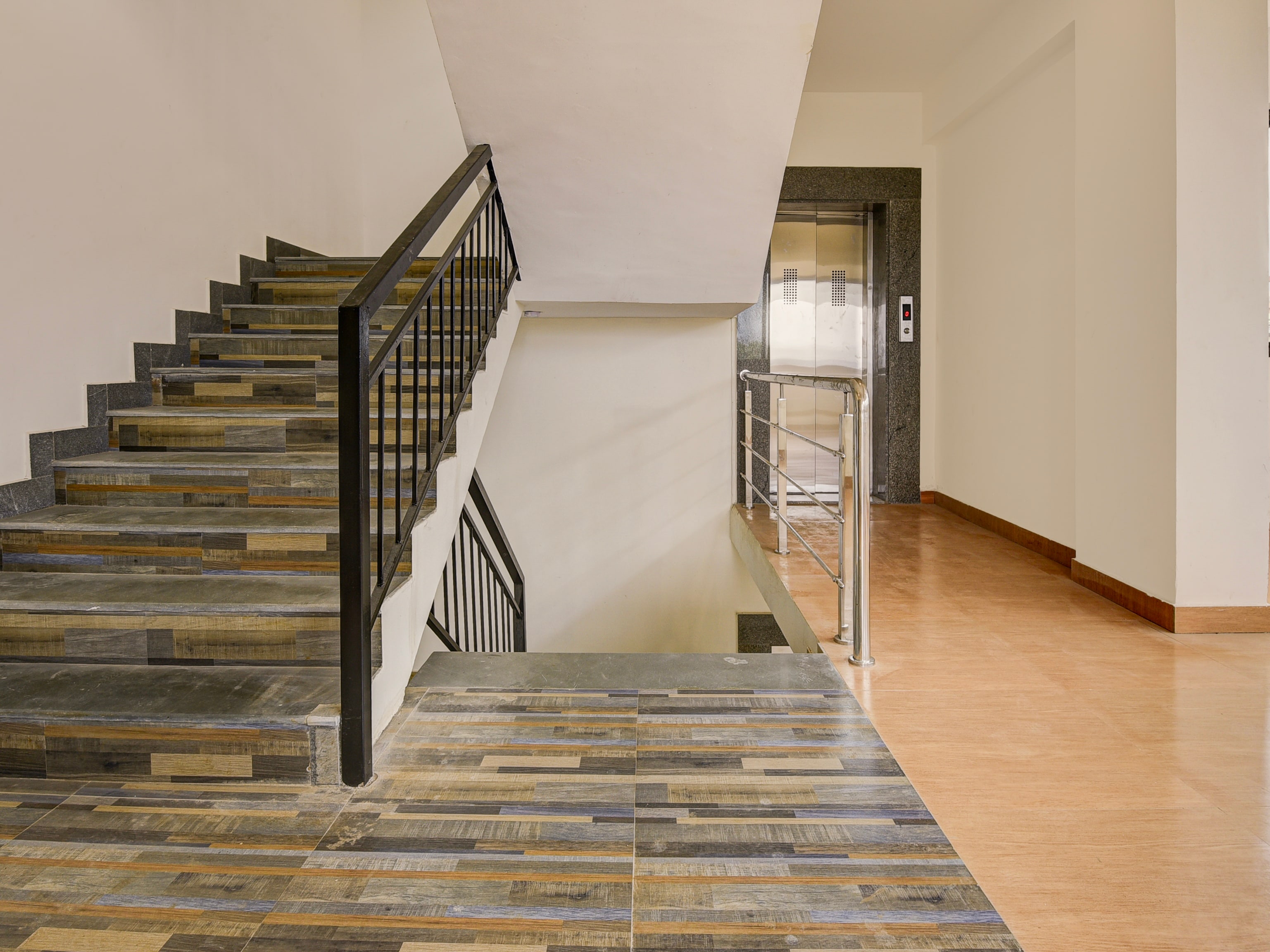 Super Townhouse Madgaon in Goa