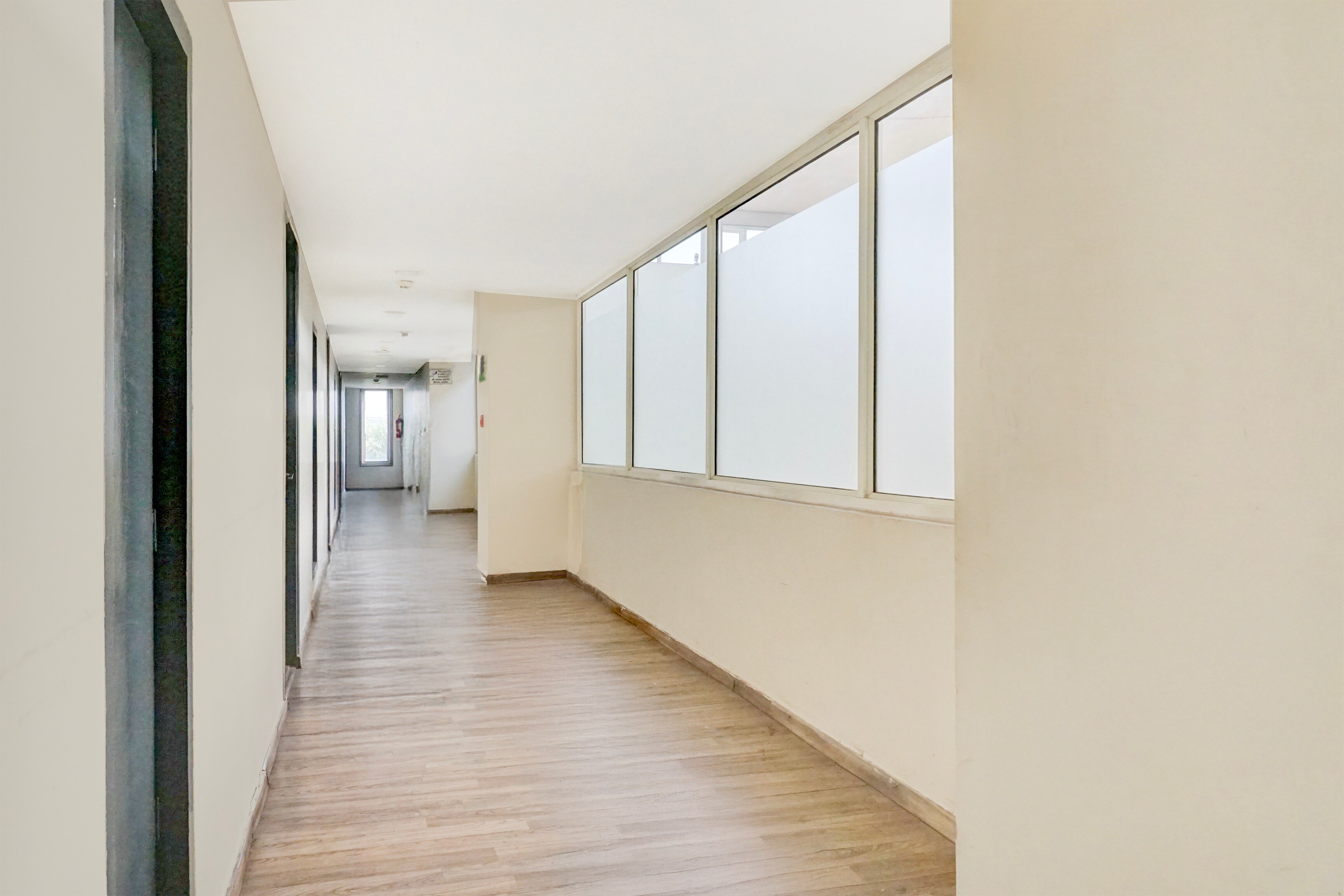 Super Townhouse MG Road Pune in Pune