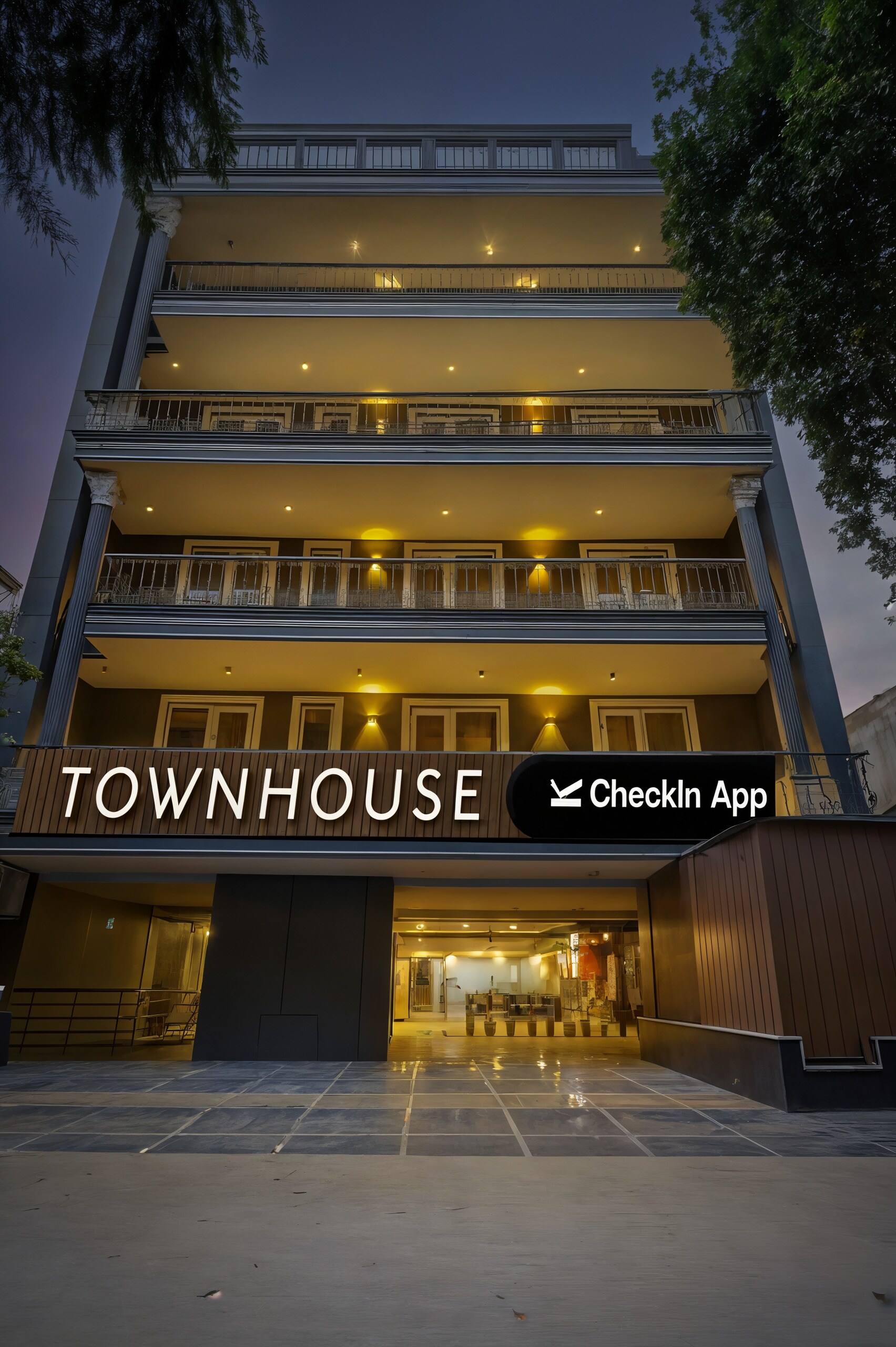 Super Townhouse Oak Udyog Vihar in Gurgaon