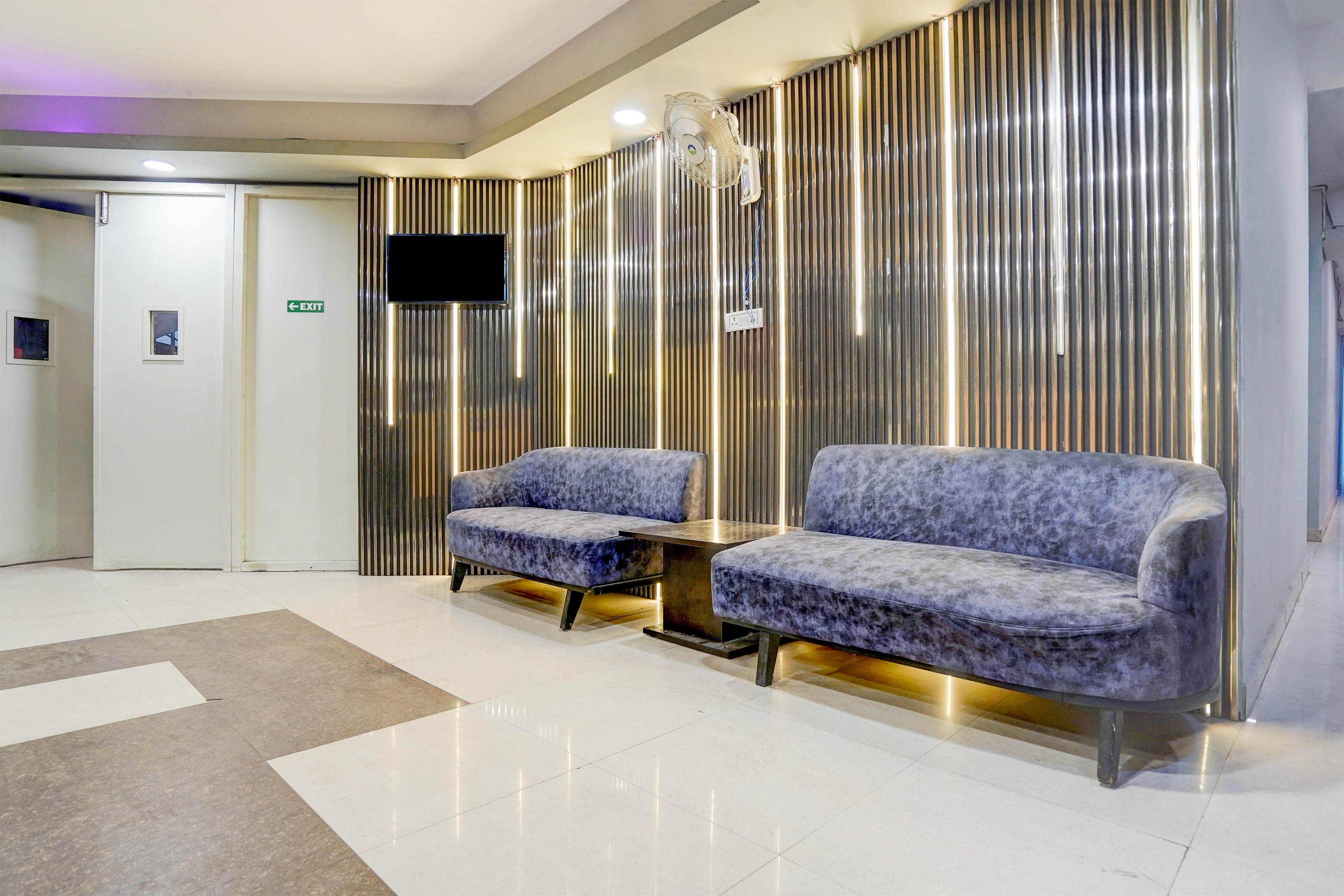 Super Townhouse Patparganj Near Max Super Speciality Hospital in Delhi