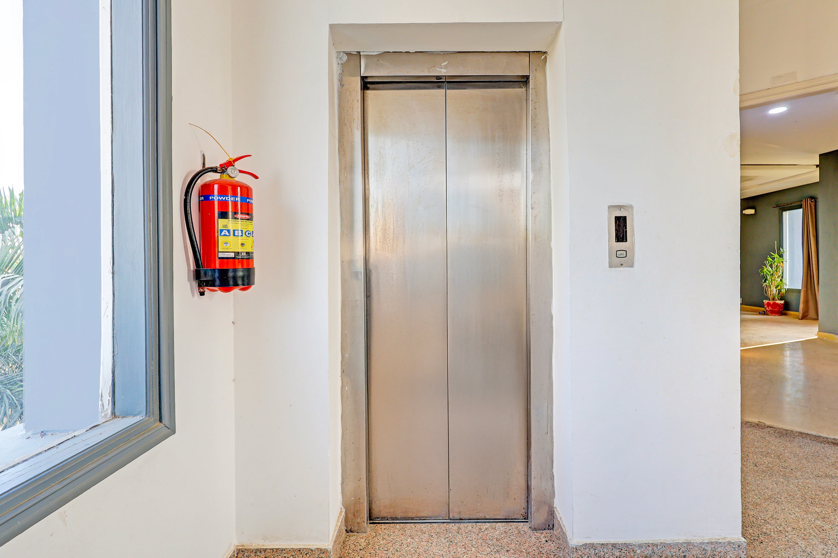 Super Townhouse Sector 49 Sohna Road in Gurgaon