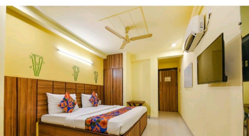 Hotel Ishtara Auberge in Delhi