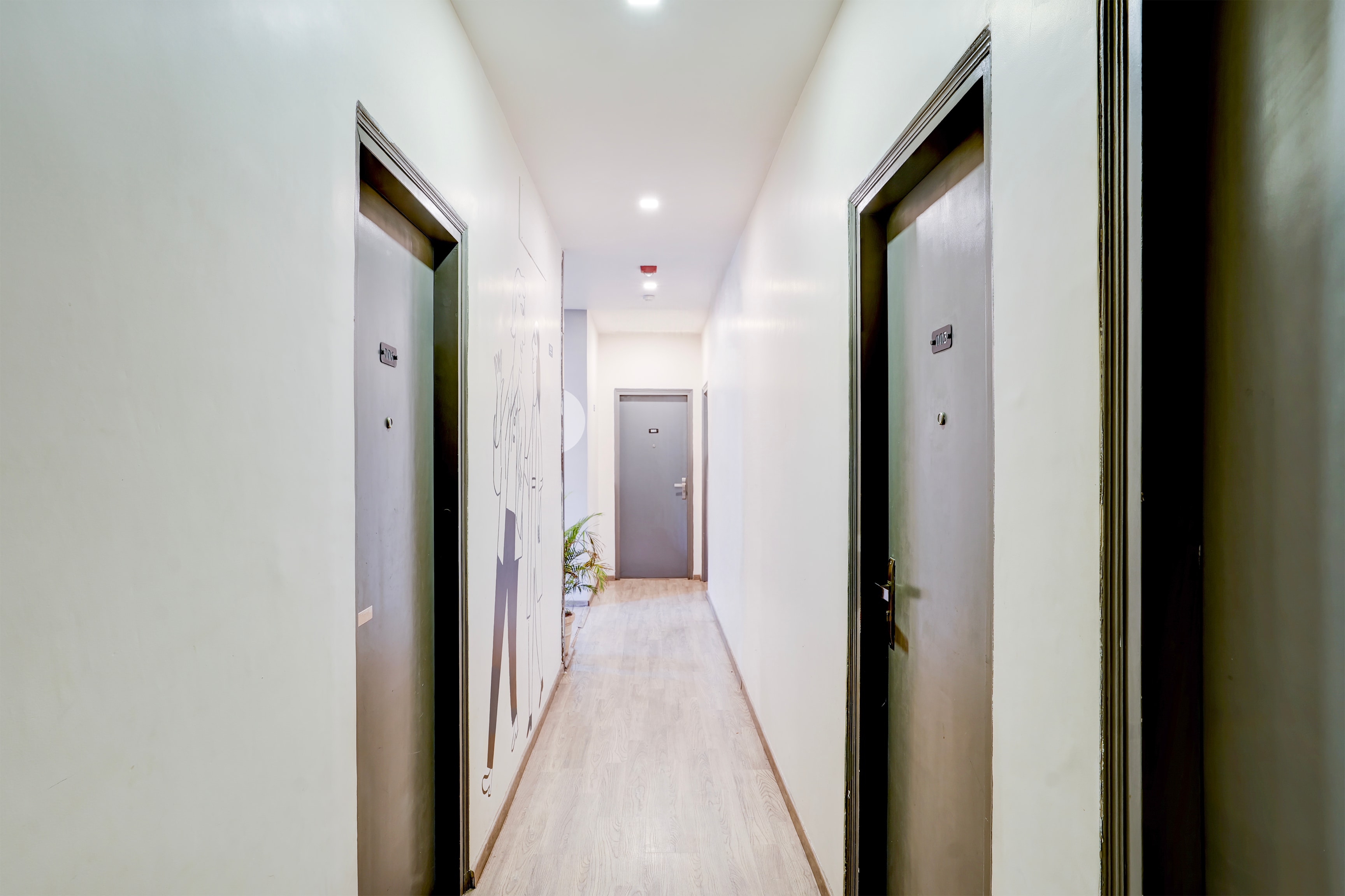 Super Townhouse Ulsoor Near Halasuru Metro Station in Bangalore