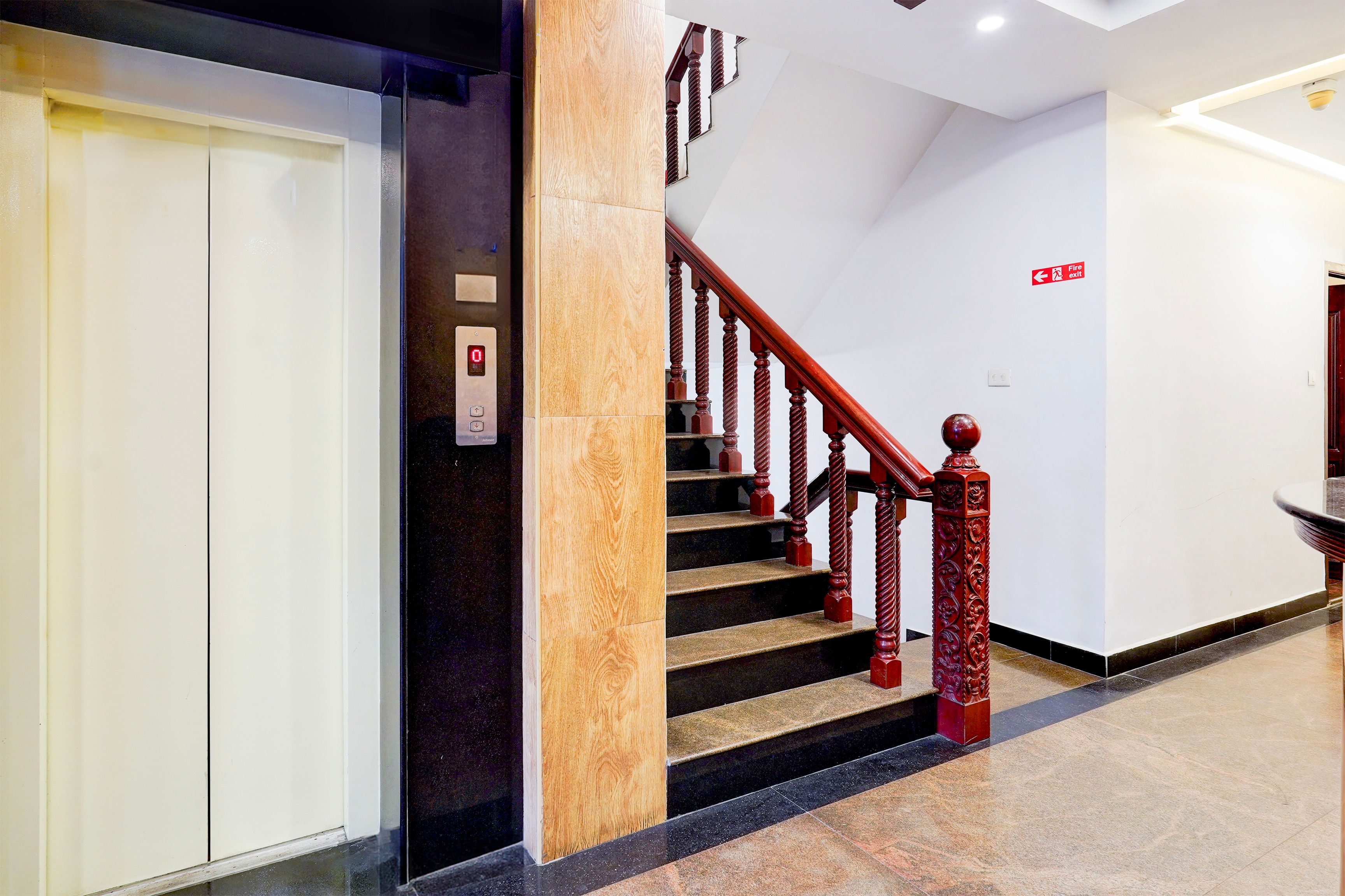 Super Townhouse White Town Rock Beach Formerly Prakasam Residency in Pondicherry