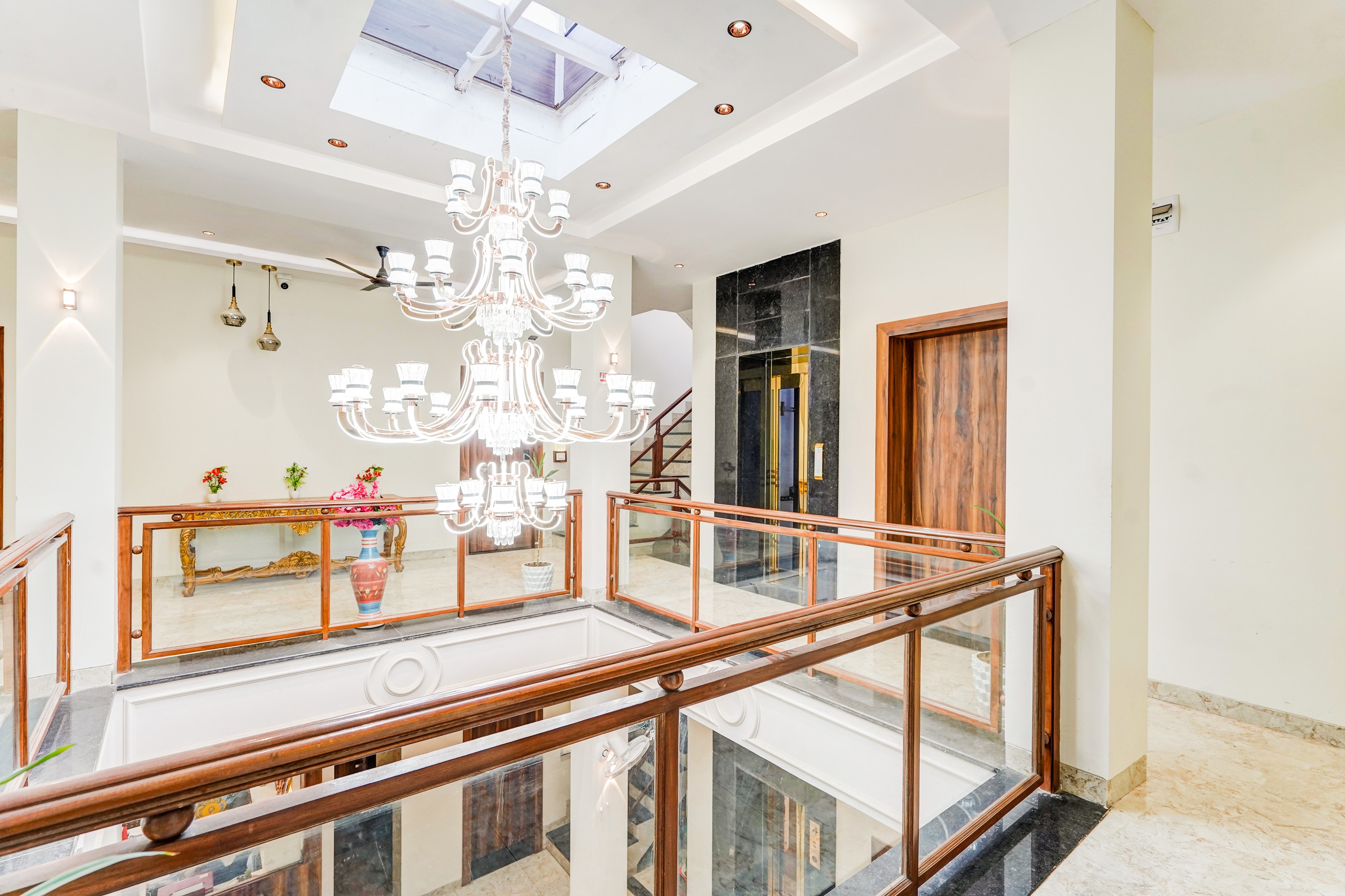 Super Townhouse Jodhpur Clock Tower Formerly Shiv Hari Heritage in Jodhpur