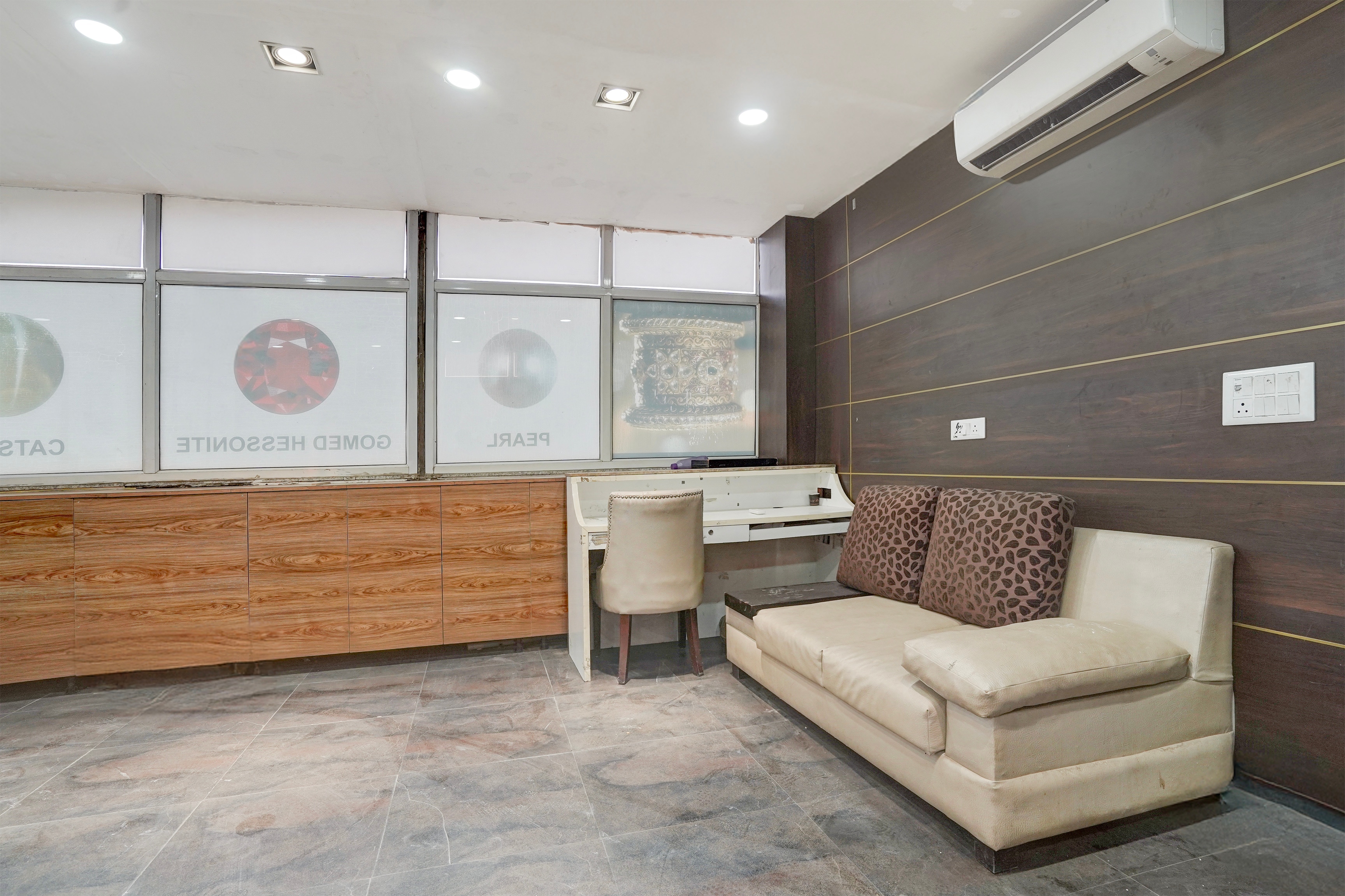 Townhouse Millenium City Centre in Gurgaon