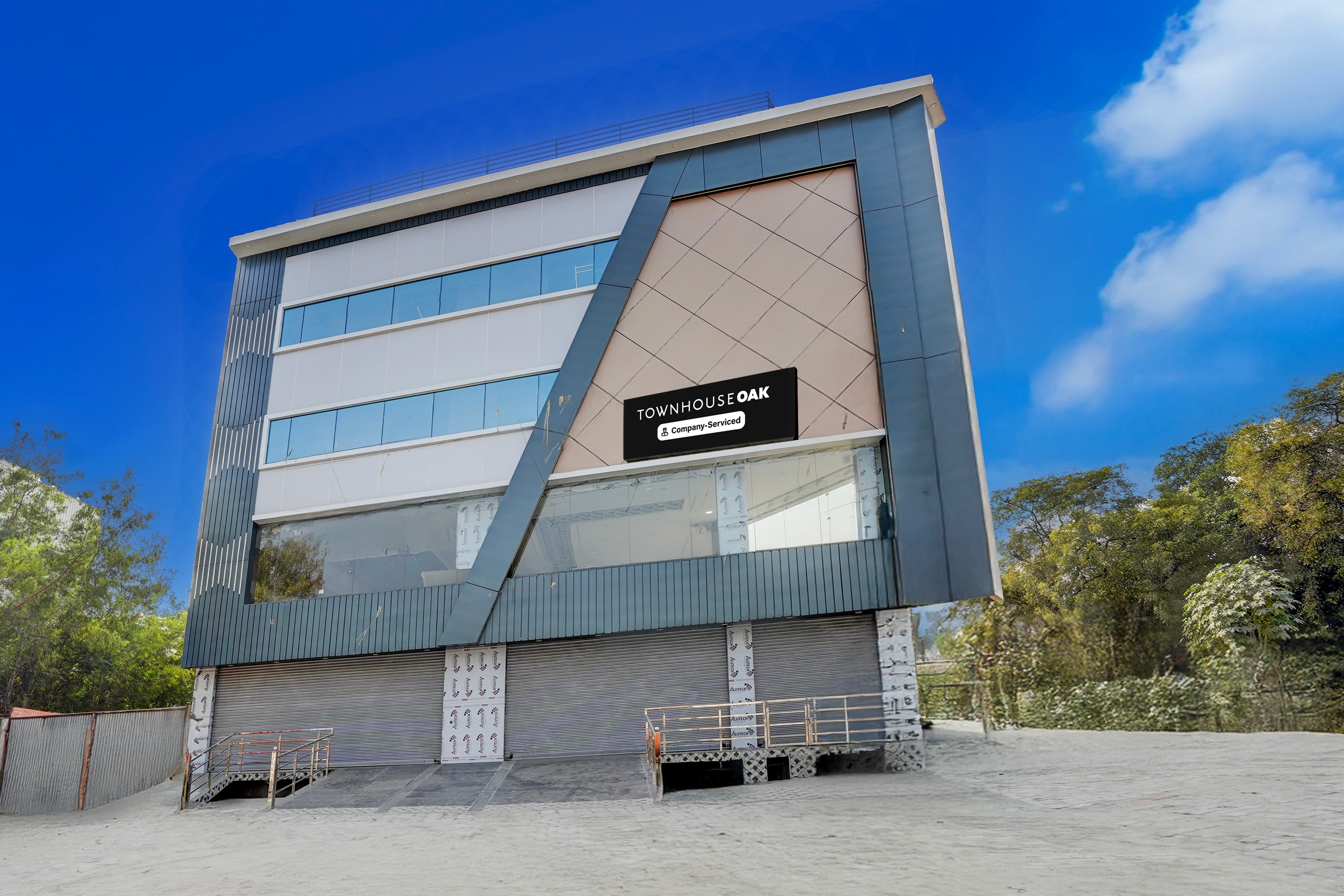 Townhouse Oak Panki Railway Junction Formerly Hotel Rudra in Kanpur