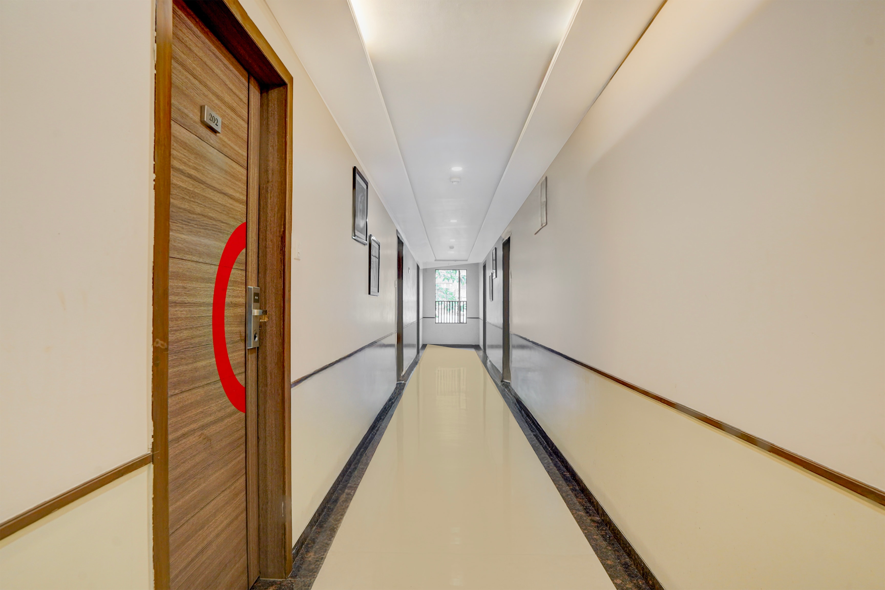 Super Townhouse Oak Pune Railway Station Formerly Kapil Residency in Pune