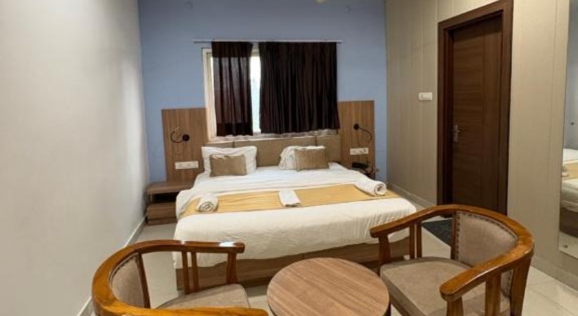 Hotel Silver Bell in Lucknow