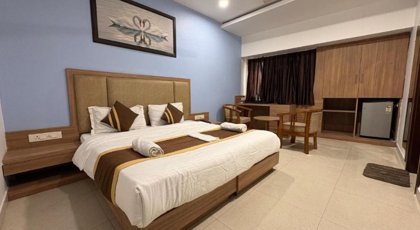 Hotel Silver Bell in Lucknow